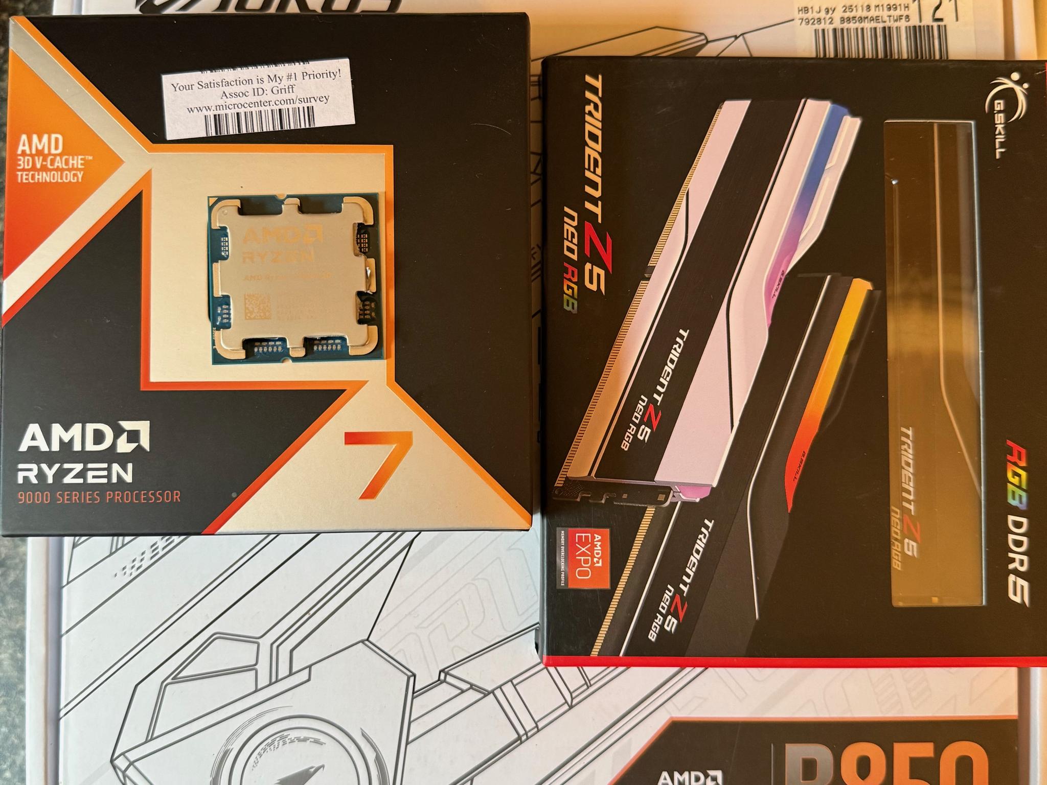 NO CASE | RX 9070 XT | Ryzen 7 9800X3D | 32GB DDR5 | 2TB SSD | 750W Gold PSU |