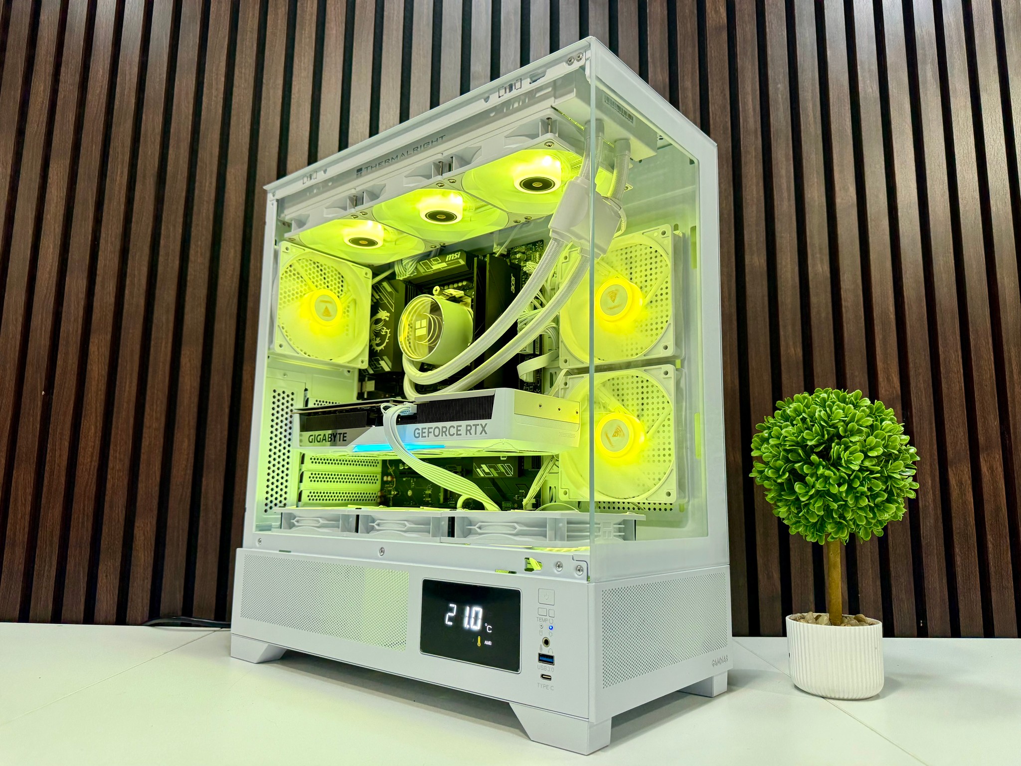 5070TI | Ryzen 7800X3D | 32GB DDR5 | 2TB M.2 | 850 W Gold PSU | ARGB Fans | Windows 11
