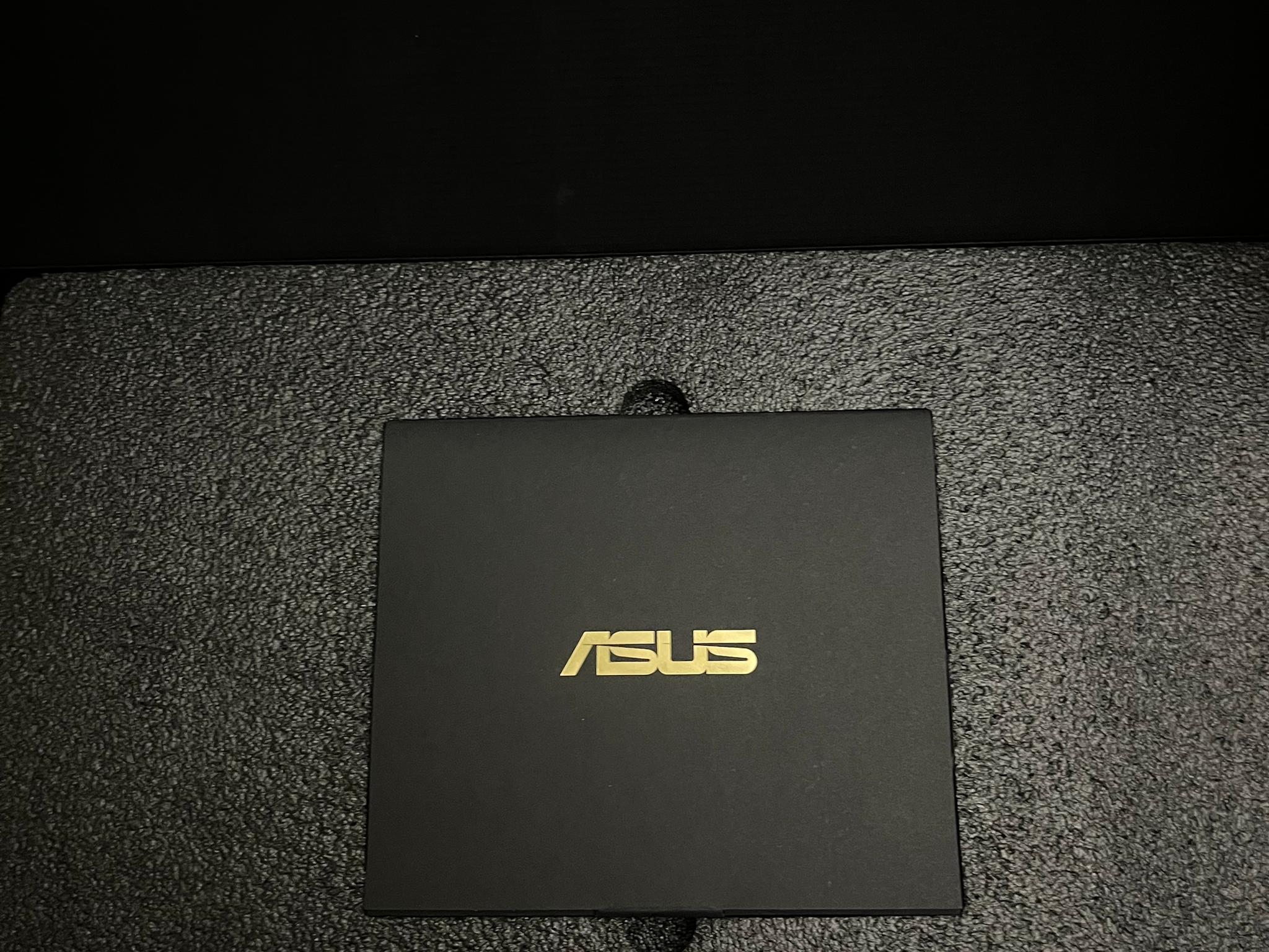 ASUS ROG STRIX 3050
