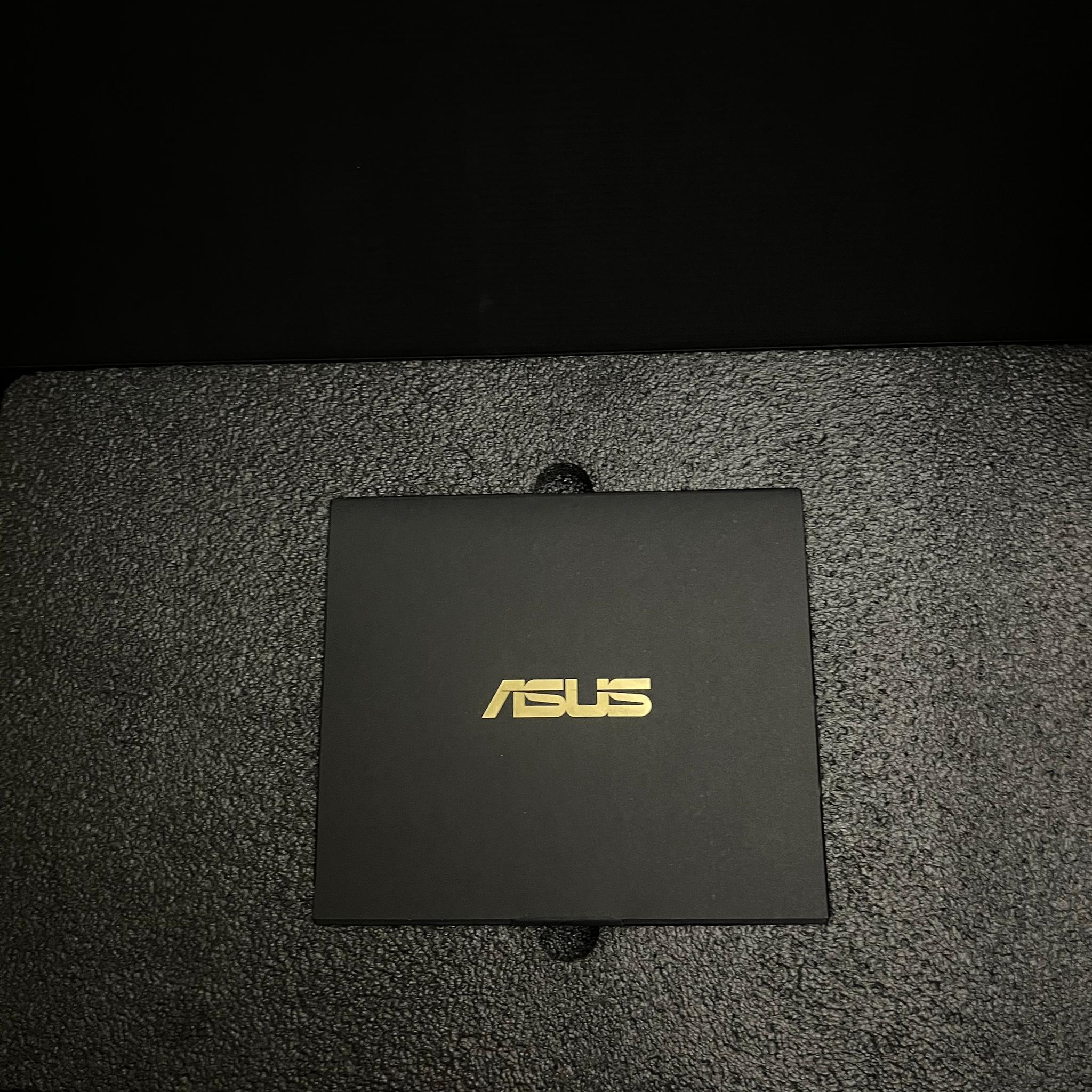 ASUS ROG STRIX 3050