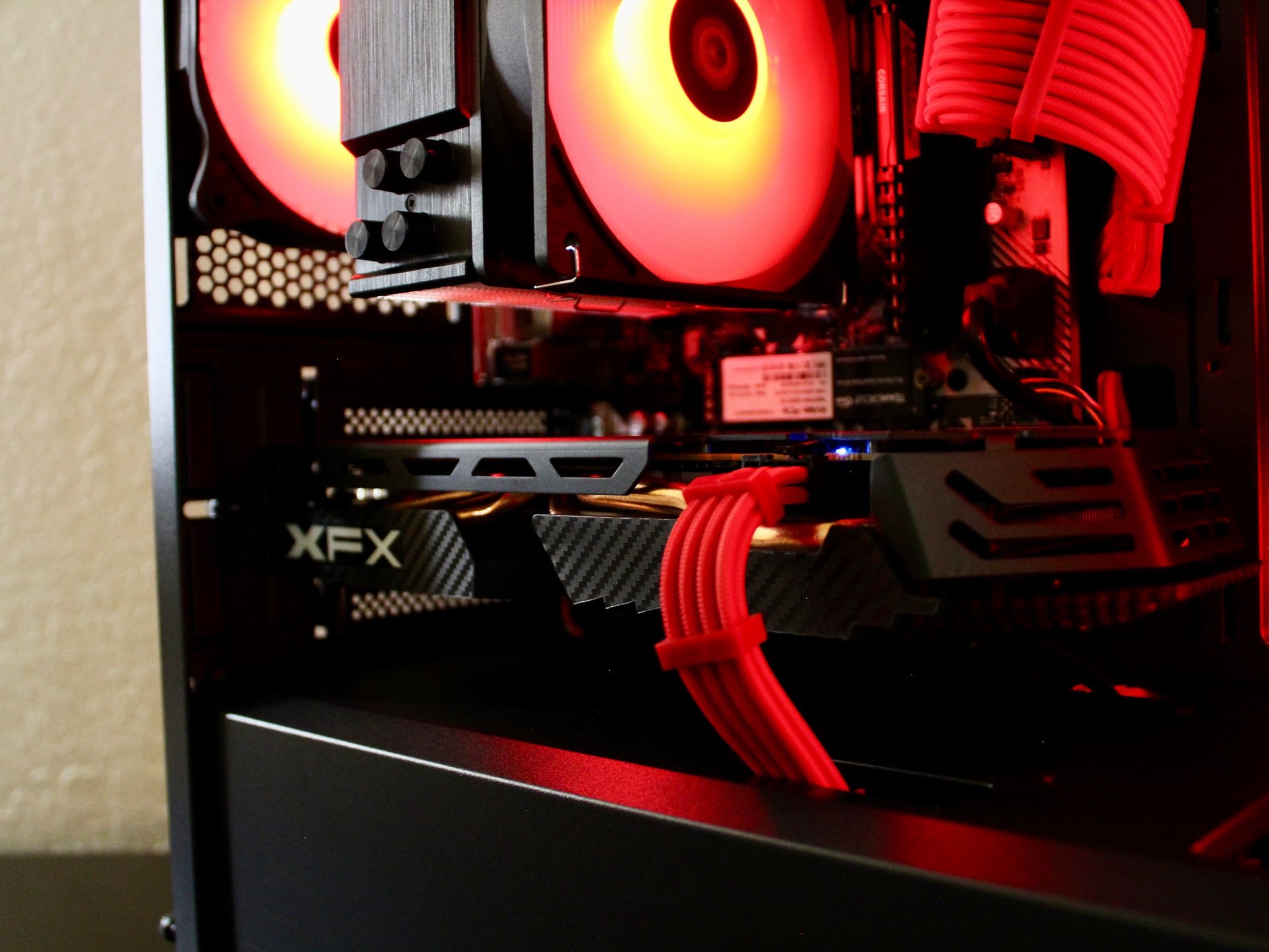 Dark Crimson! Awesome Gaming PC | Ryzen 5 2600 | XFX 580 8GB | 16GB DDR4 | 512GB M.2 | W11 + WiFi |
