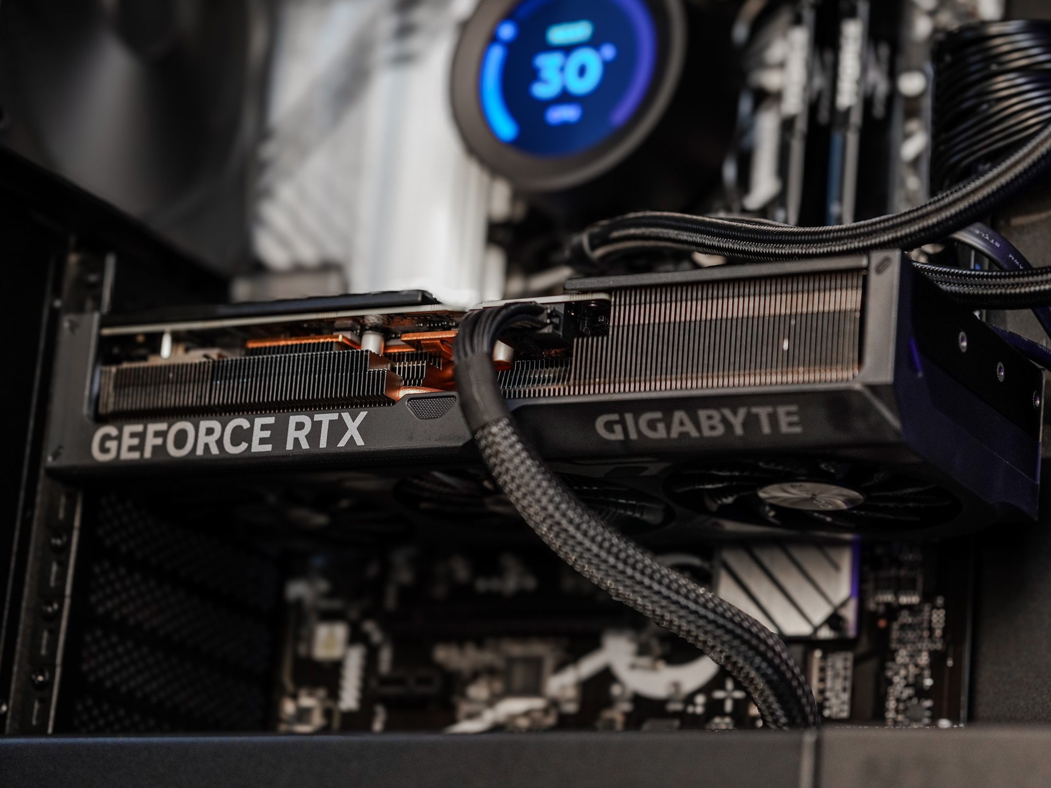 Stealth | RTX 4070 Ti Super + i7 13700KF | 32GB DDR5 | 1TB NVMe | NZXT H7 Elite Custom Gaming PC