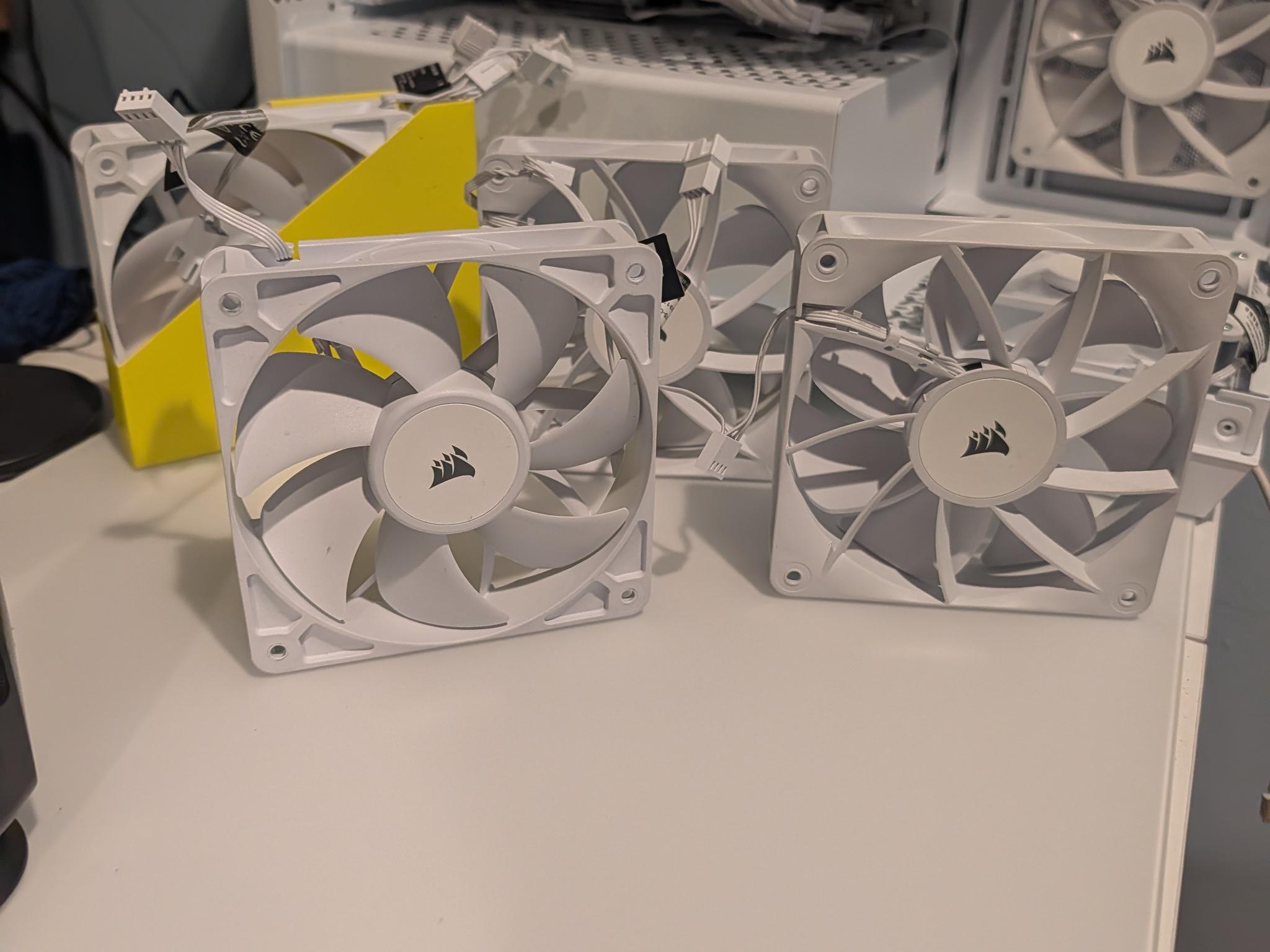 CORSAIR 120MM FANS BLACK FRIDAY DEAL!