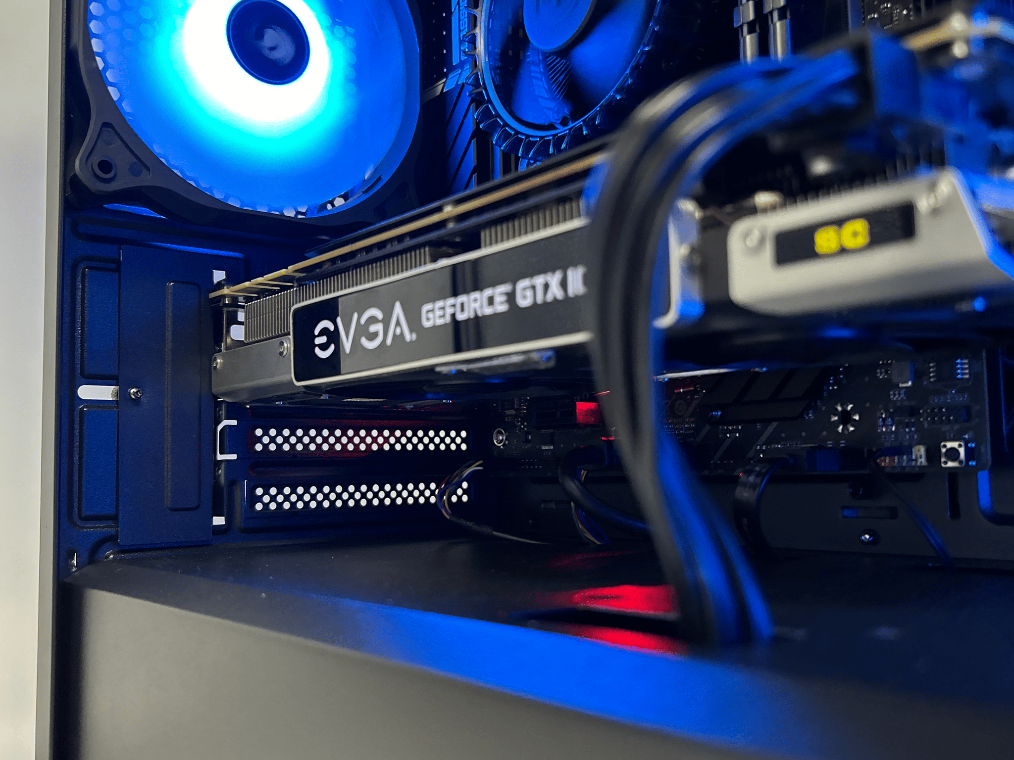 Gtx 1070 i3 12100f 16gb ddr4