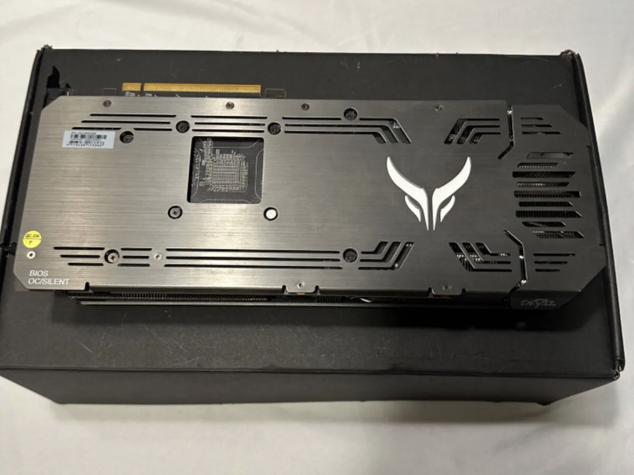 RX 6700XT 12GB Red Devil 3 fan card