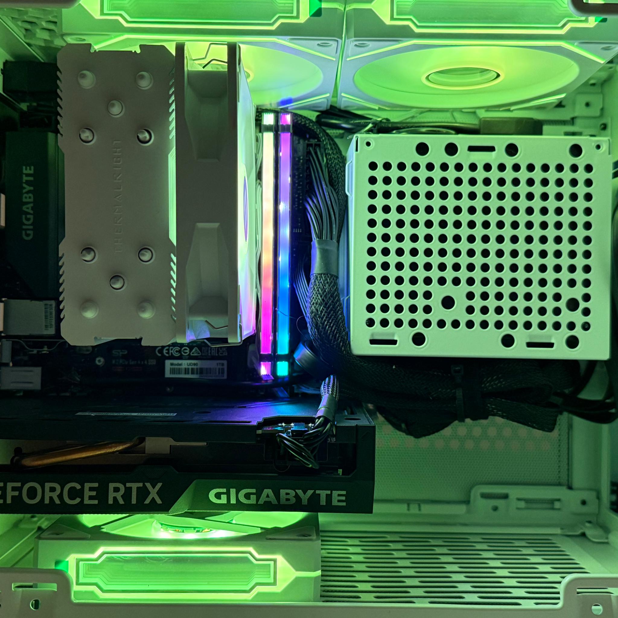 Mini Powerful Gaming Computer