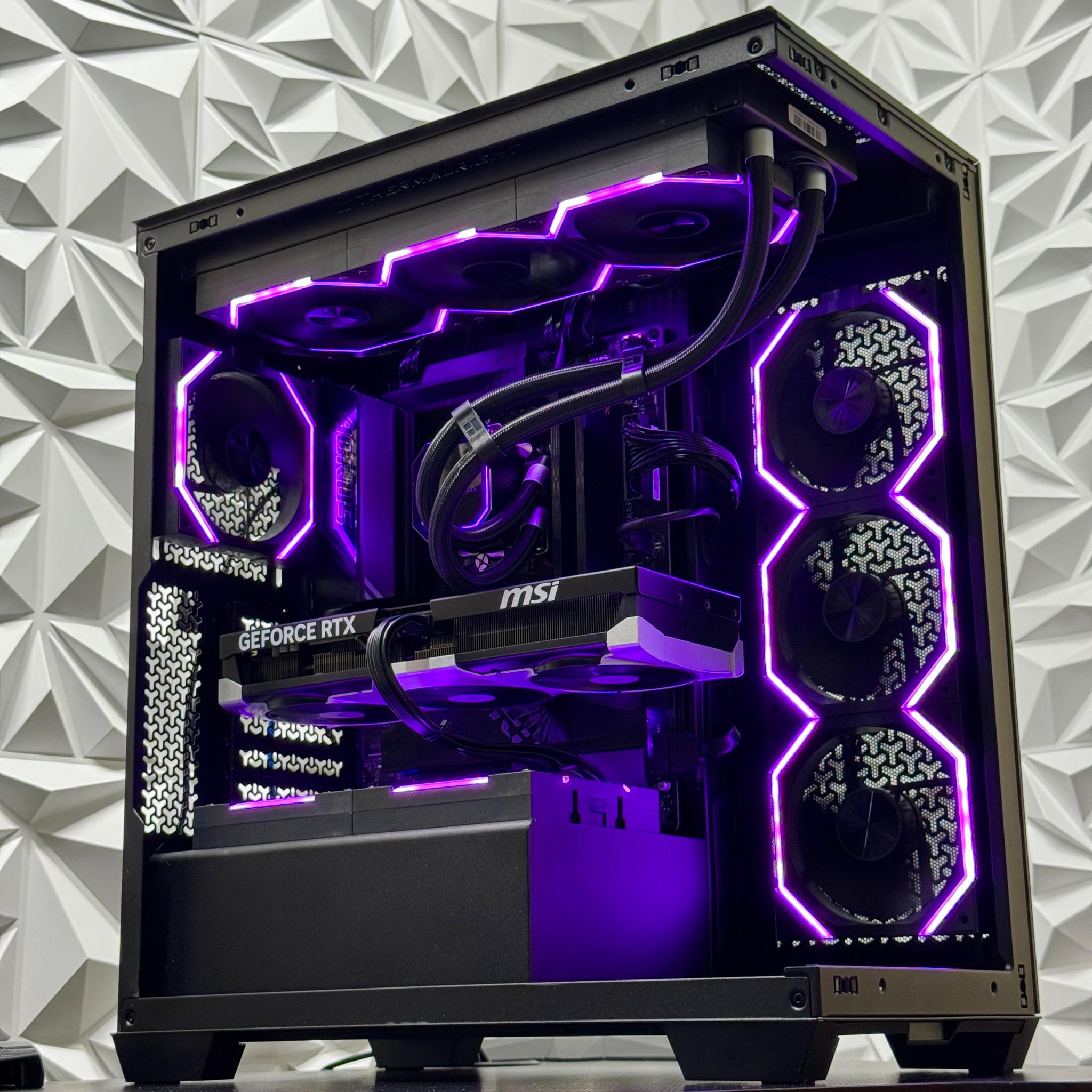 Ryzen 7 9850X3D / RTX 5070 Ti / 32GB 6400MTs DDR5 / 2TB Nvme ssd / 850w psu / X870E Motherboard