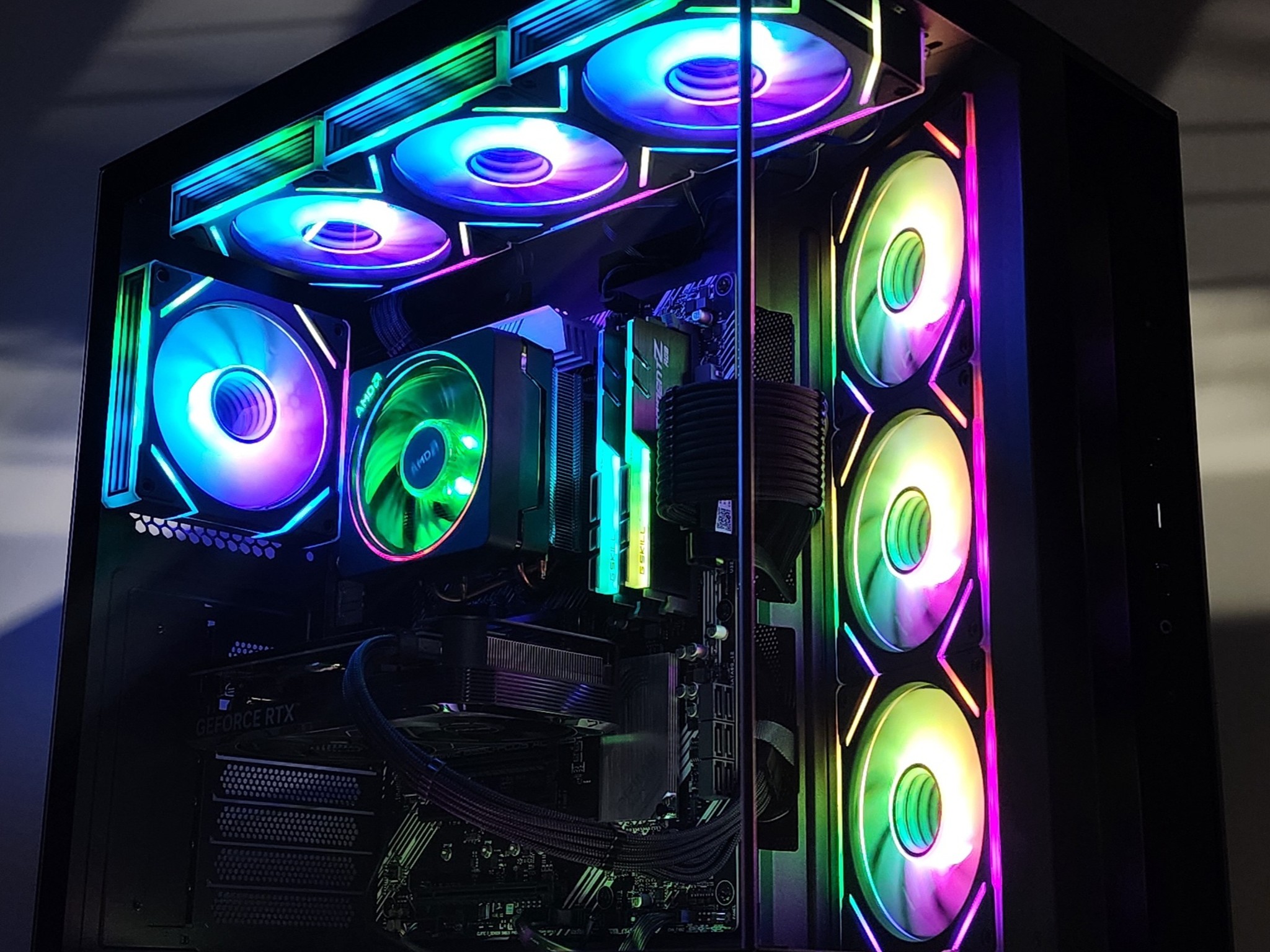 Gaming PC Ryzen 7 5800XT 32GB RAM 1TB SSD RTX 4060 8GB Windows 11 Computer