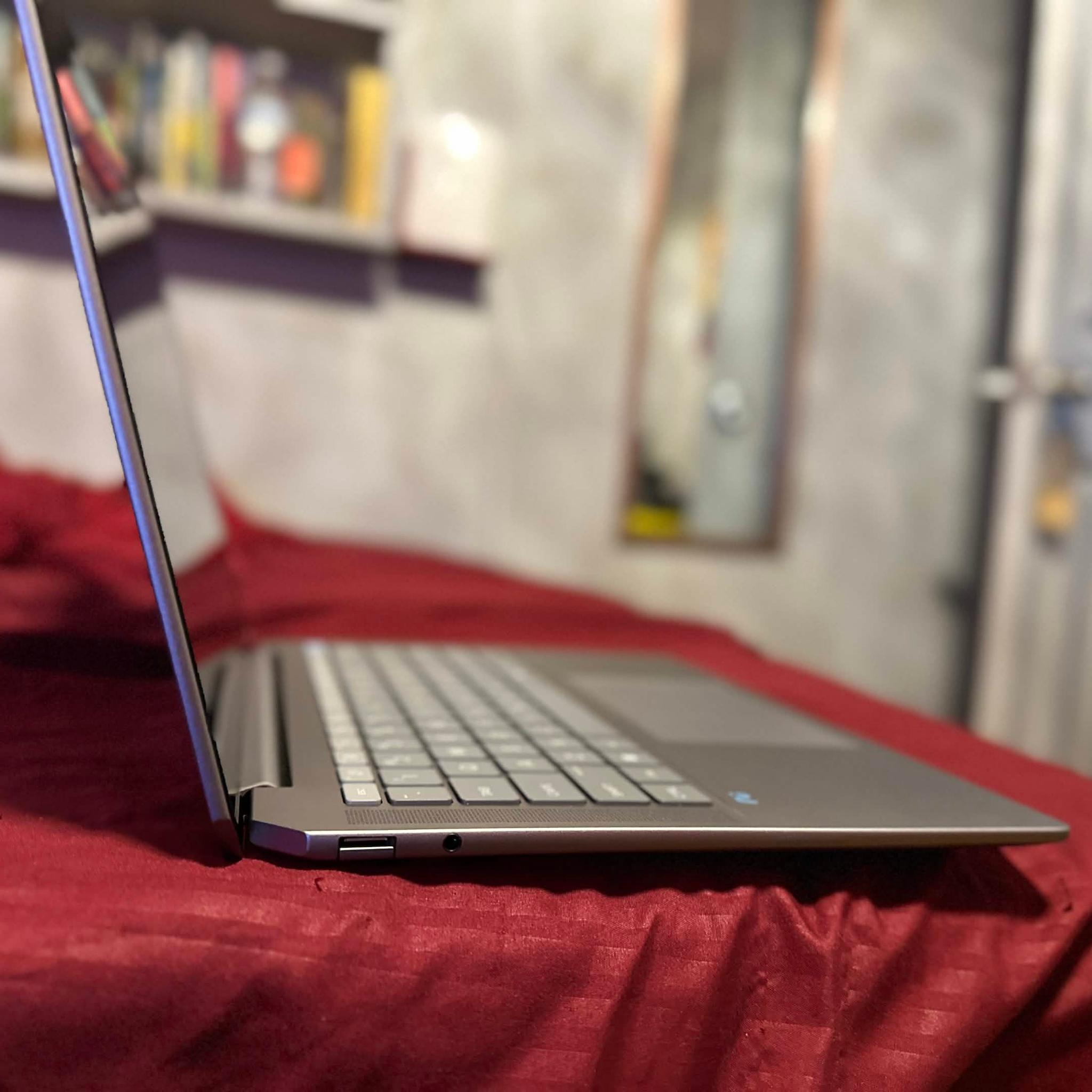 HP OmniBook Ultra CoPilot+ PC Laptop