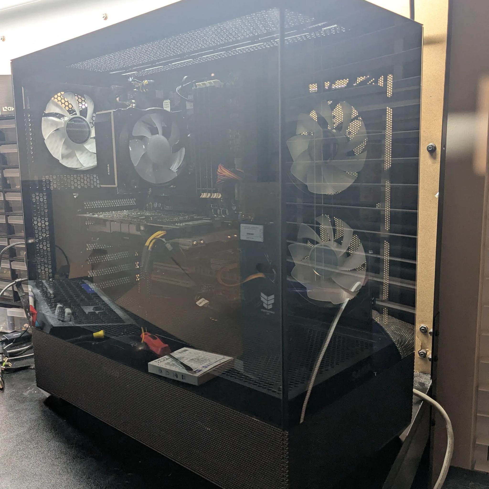 100 FPS Fortnite | 180 Day Warranty | i5-4570S , 16GB RAM, 480GB SSD, RX 470 8GB, RGB, Wifi, Win10