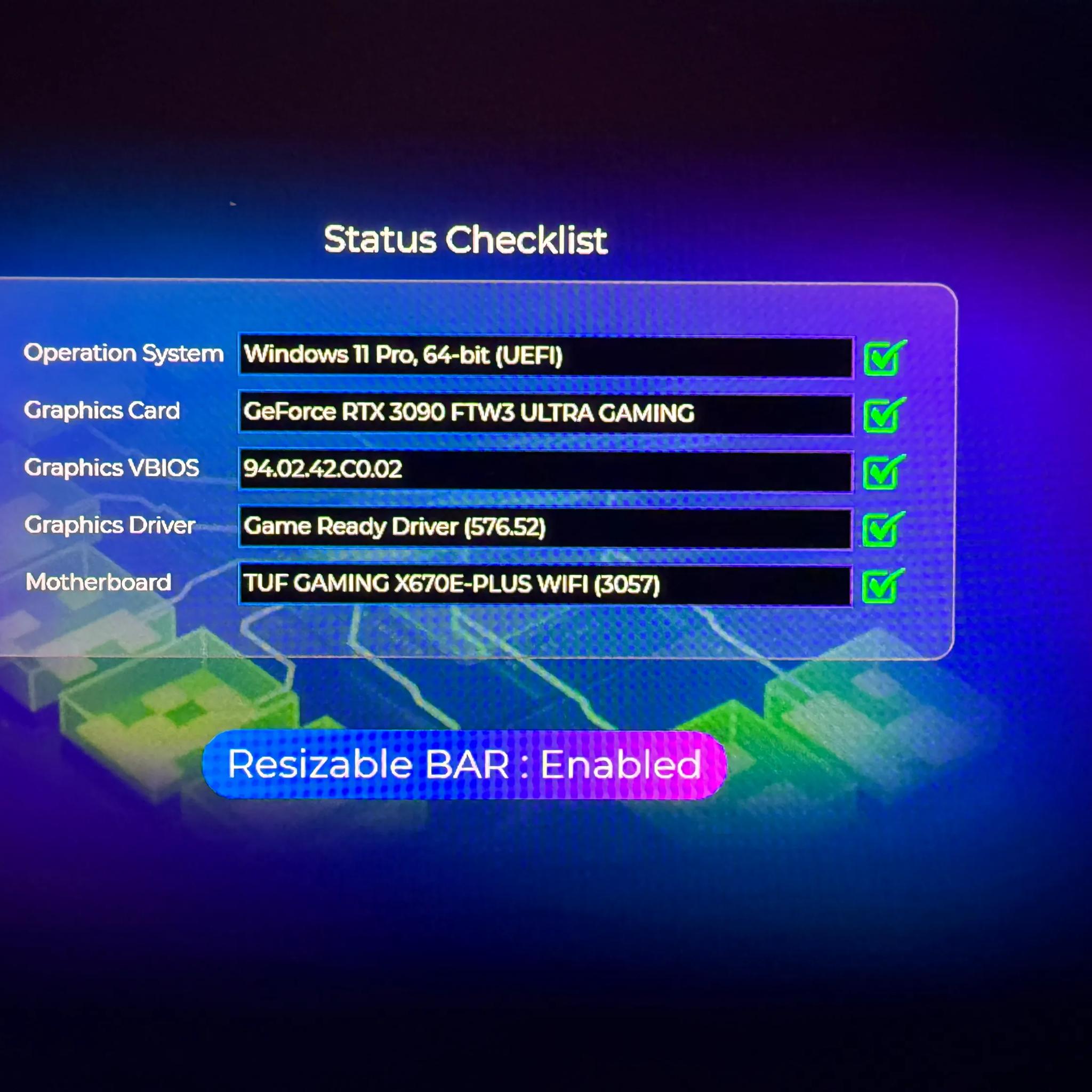 E.V.G.A NVIDIA RTX 3090 FTW3 24GB DDR6X RUNS LIKE A DREAM