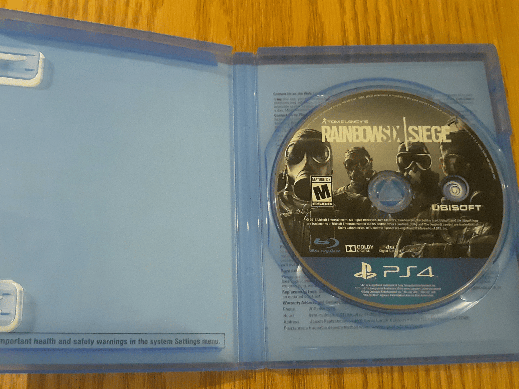 PS4 || Tom Clancy's Rainbow Six: Siege