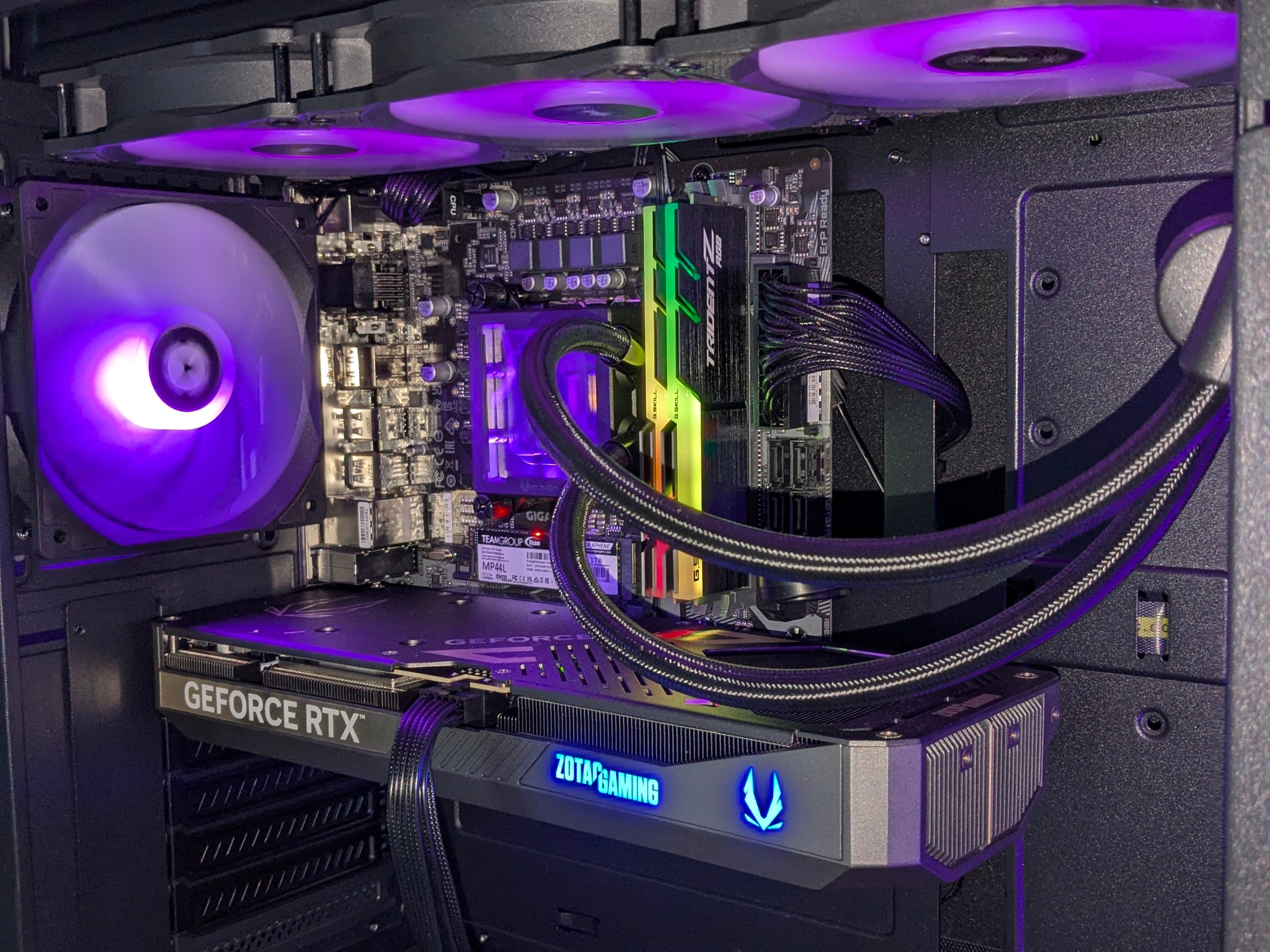 🖤Dark Flux Liquid-Cooled💧Pro Gamer PC⚫RTX 5070⚫I5-12600K⚫32GB RGB RAM⚫Windows 11 Pro