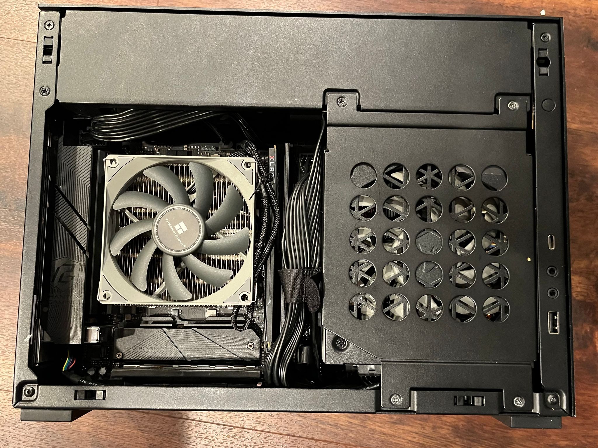 5070ti - BEEFY but SMALL - Lian Li A4-H20 - 7600X - 32GB* DDR5 *PLEASE READ*