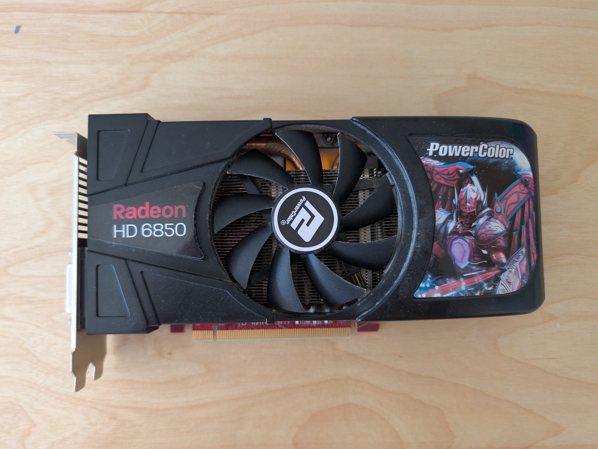 [All-AMD Retro Build] Phenom II X4 955 | Radeon HD 6850 | 8GB RAM | 256GB SSD | Hyper 212
