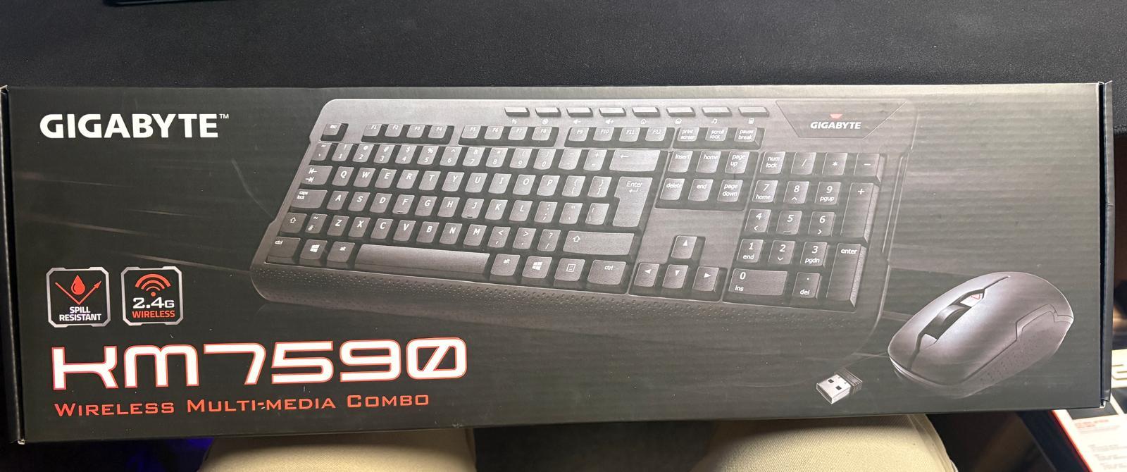 Brand New In Box - Gigabyte Wireless Keyboard + Mouse Combo KM7590