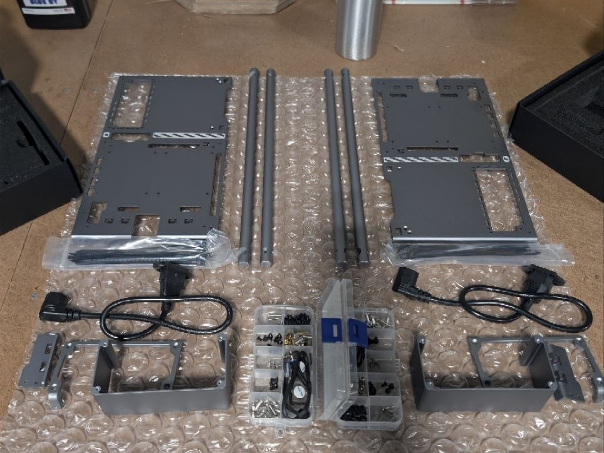 XWORKS 70 xFrame Small Form Factor Open Air Case