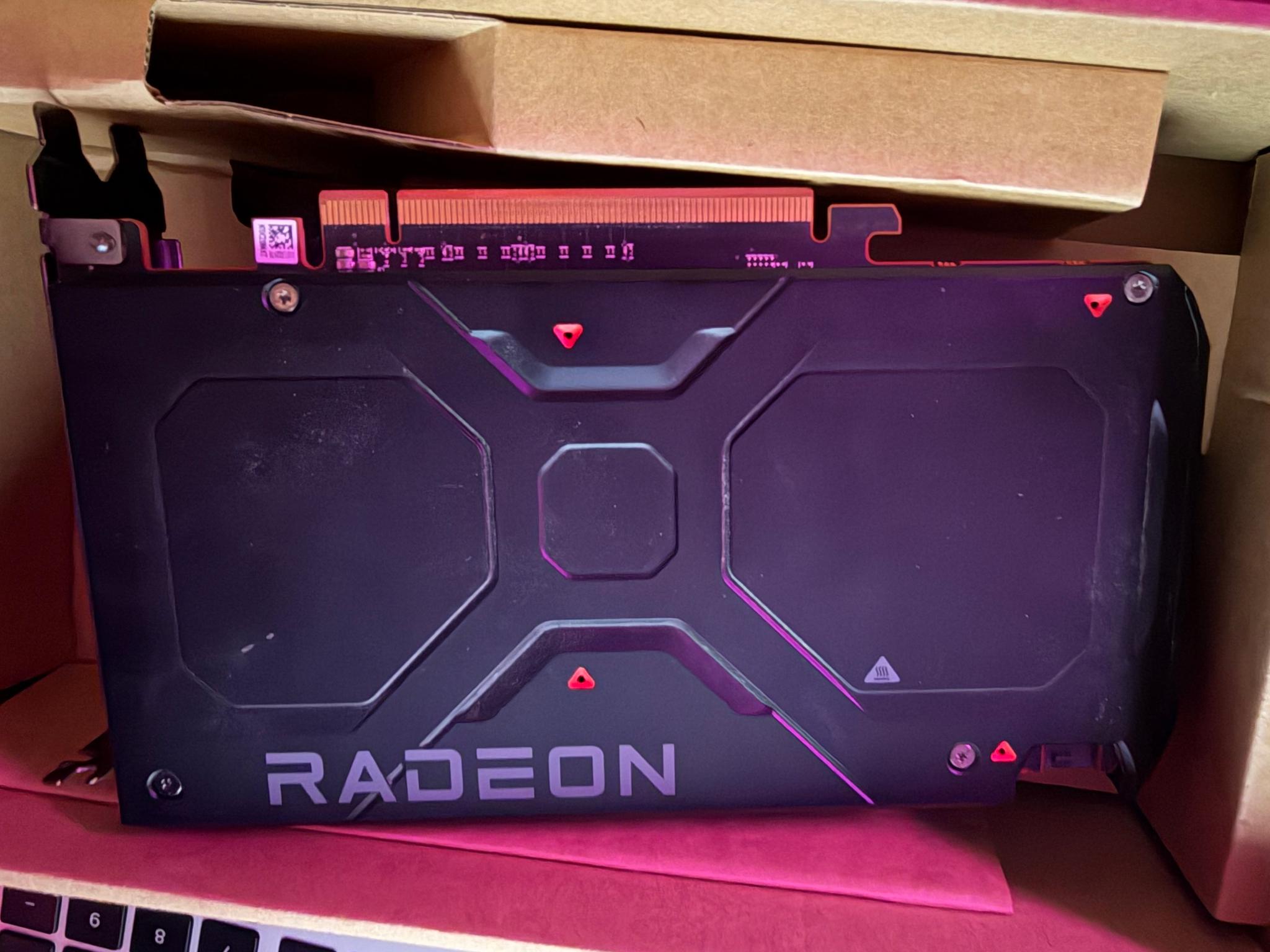 AMD Radeon RX 7600