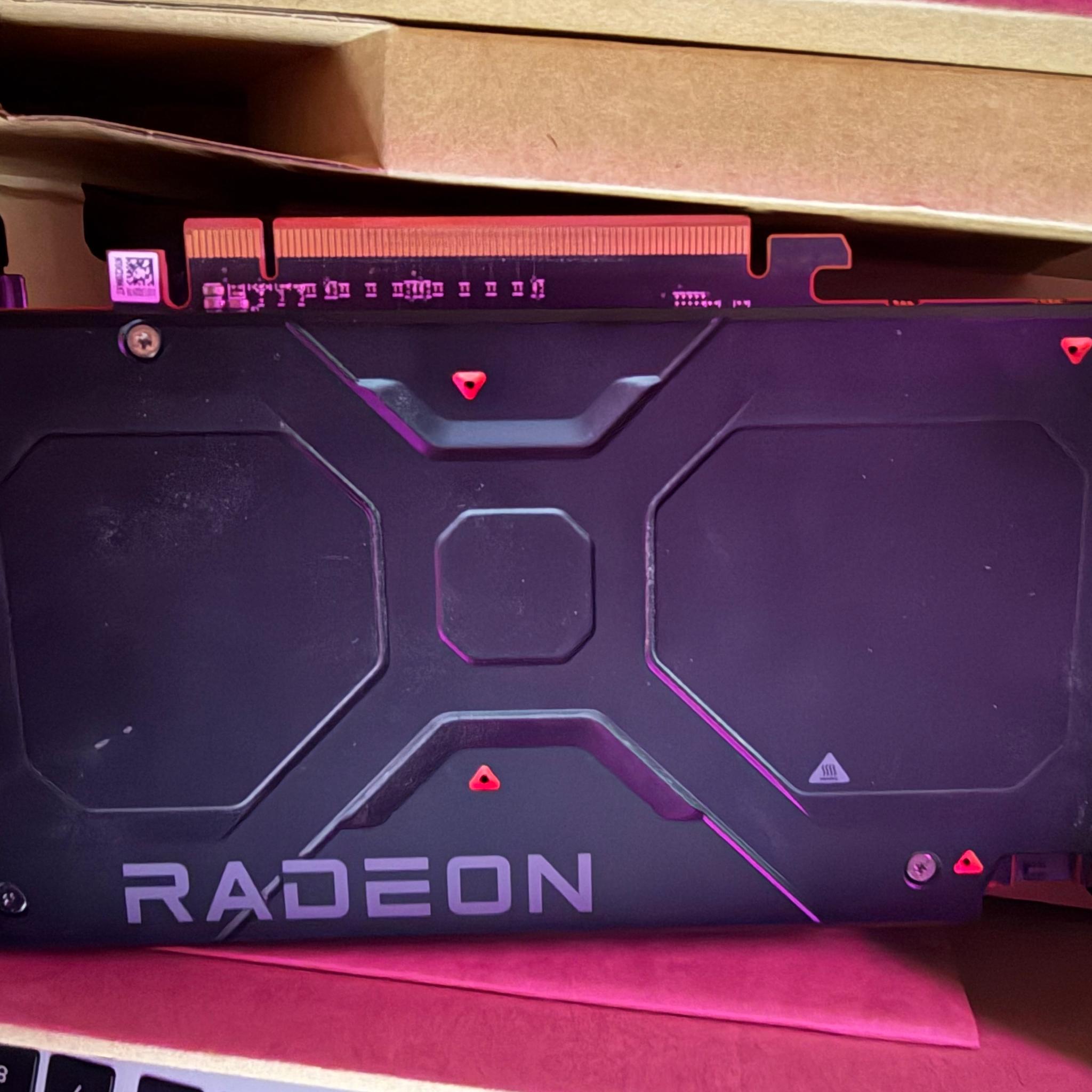 AMD Radeon RX 7600