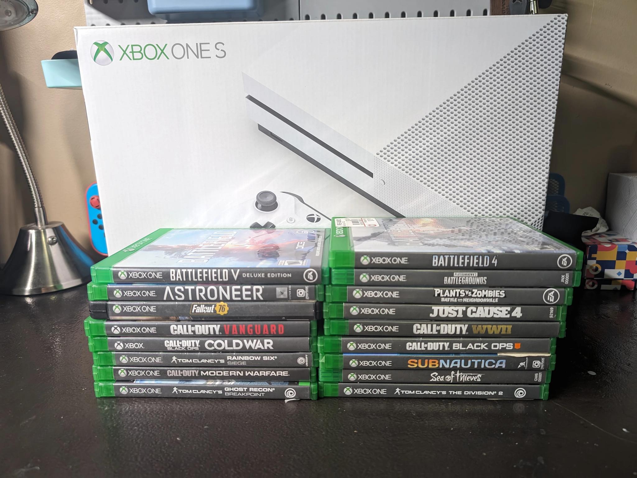 [Used] Xbox One S bundled with 17 games and a 2TB External drive.