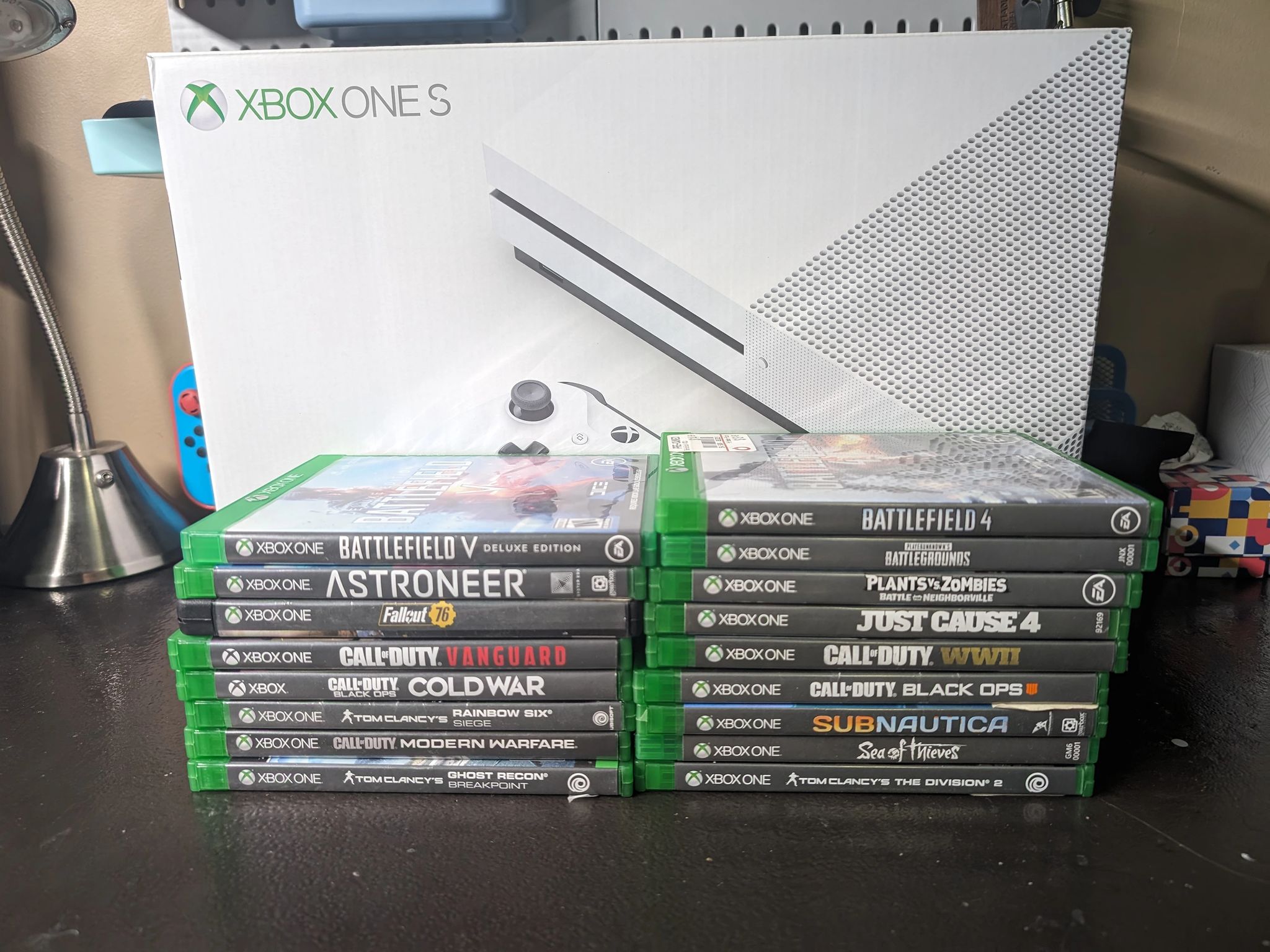 [Used] Xbox One S bundled with 17 games and a 2TB External drive.