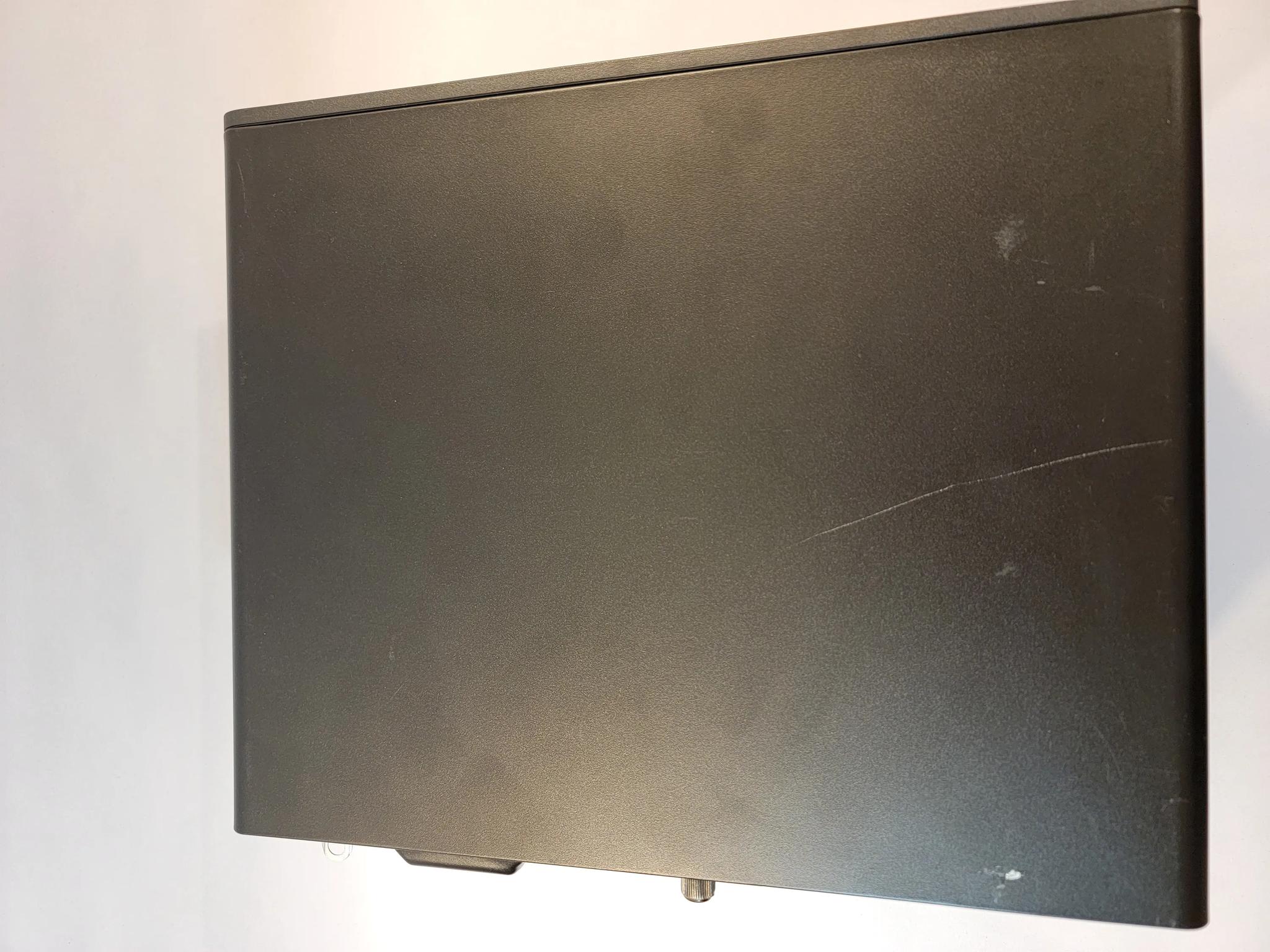 i7 6700/rx 6600m 2TB m.2 SSD. Gaming Workstation (Ultimate price to performance PC)