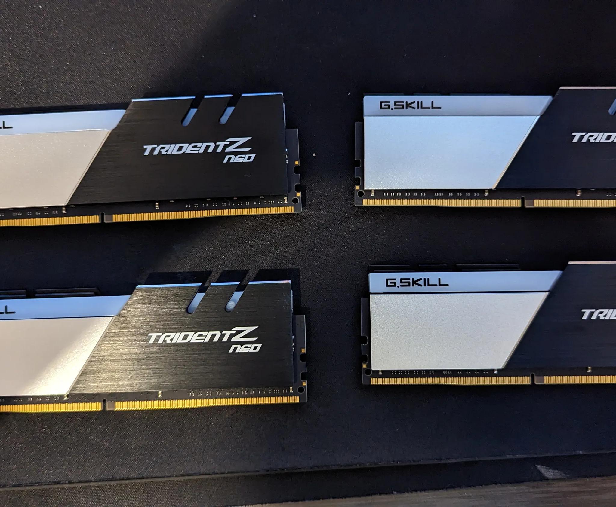 G.Skill Trident Z Neo 32 GB (2 x 16 GB) DDR4-3600 CL16 Memory