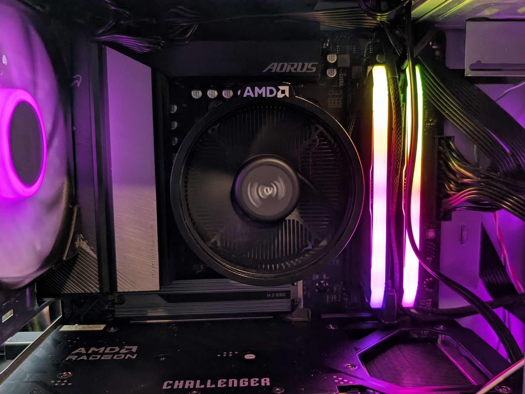 1440p All AMD Sleeper Gaming PC | AMD 7600x, 9060 XT (16GB) | 32GB RAM | 1TB SSD | Win. 11 PRO