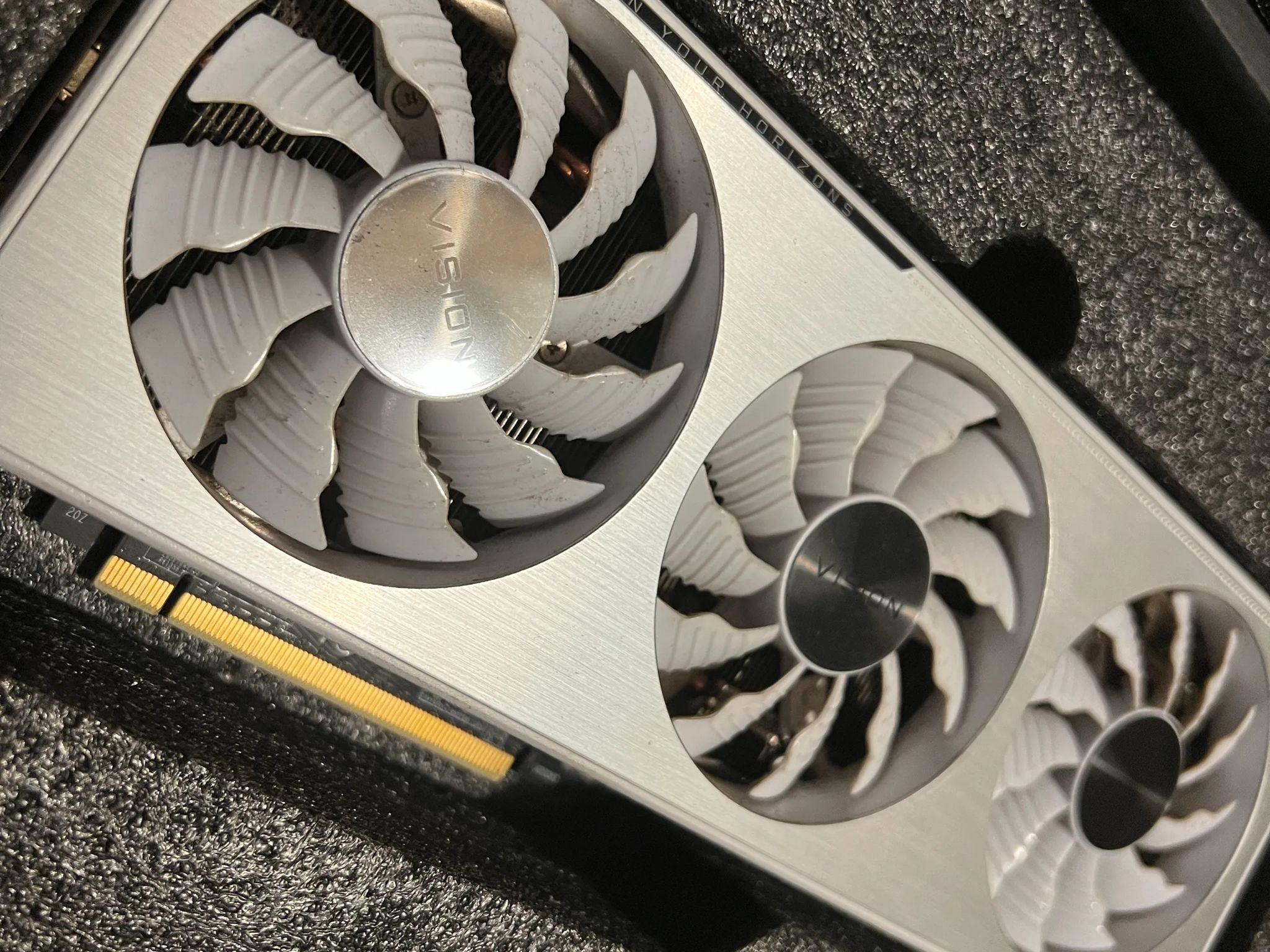 GIGABYTE RTX 3070 Vision OC 8GB GDDR6 (Rev. 2.0)