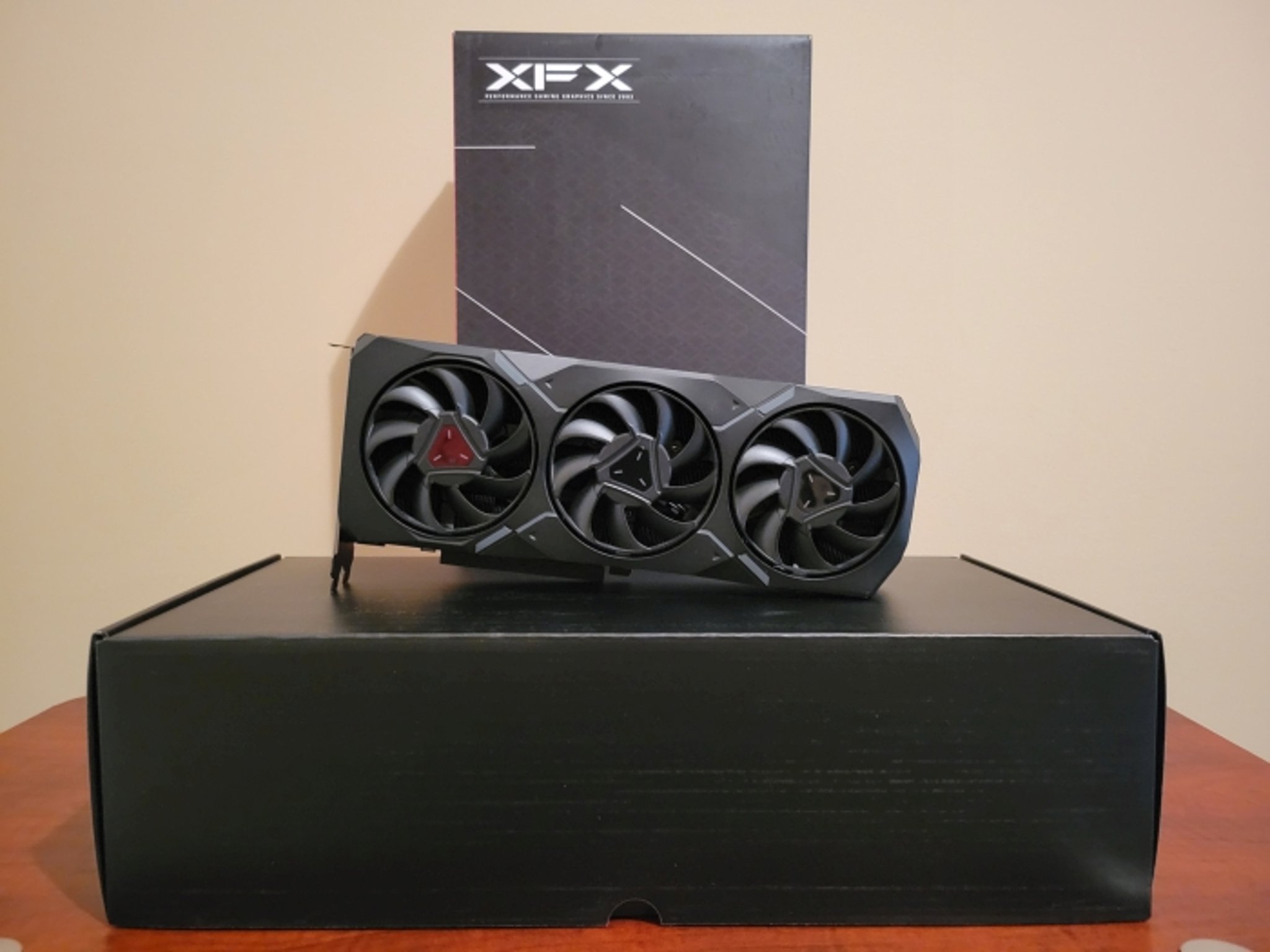 XFX Radeon RX 7900 XT 20GB GDDR6