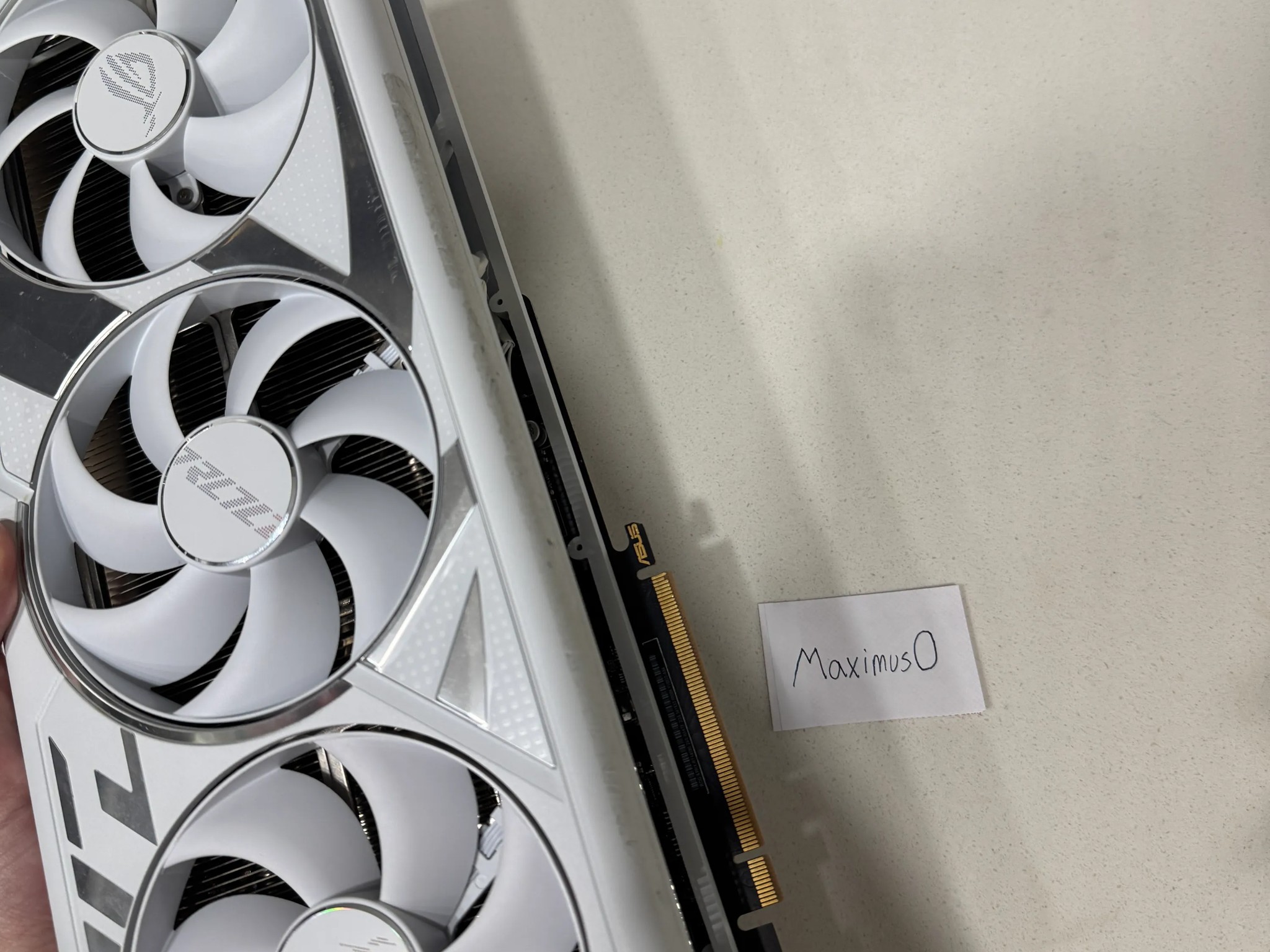 ASUS ROG STRIX GeForce RTX 4090 WHITE