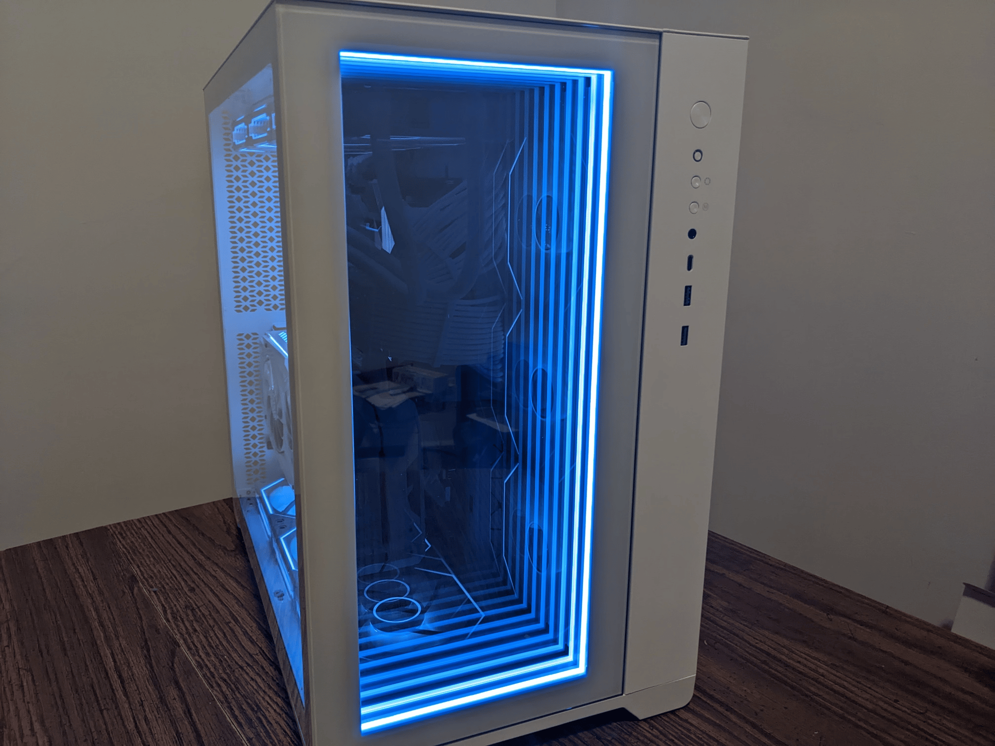 All-White Infinity Mirror Showcase New Gaming PC