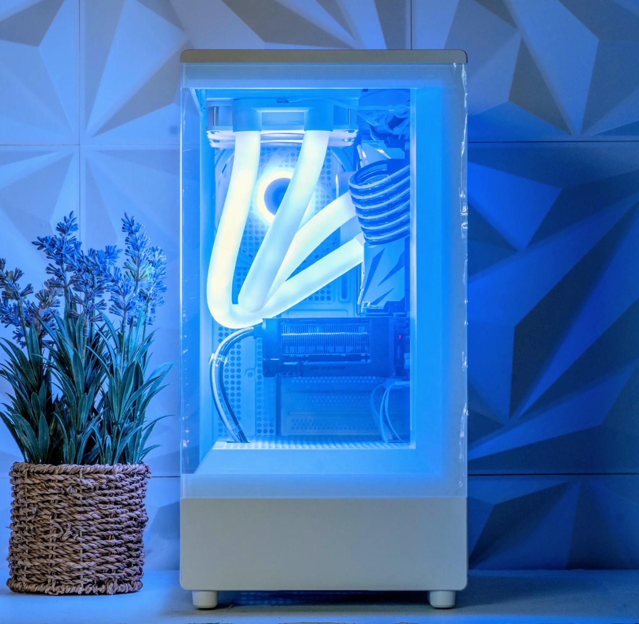 🥶 FRZR - Liquid Cooled | Ryzen 5 5600 | RTX 4060 | 32GB RAM | 1TB NVMe | Wi-Fi