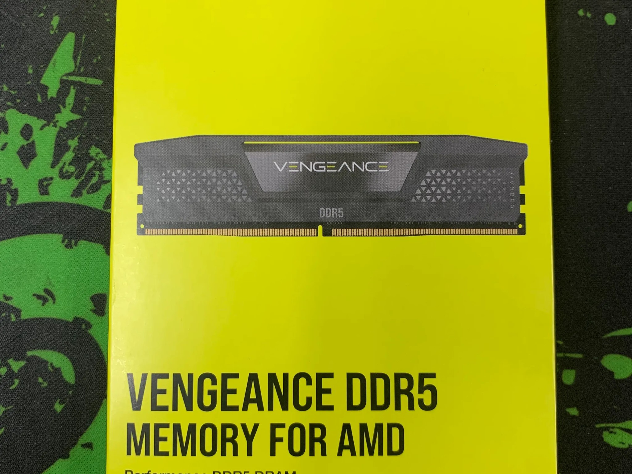 CORSAIR Vengeance DDR5 RAM 32GB (2x16GB) 6000MHz CL30 AMD Expo