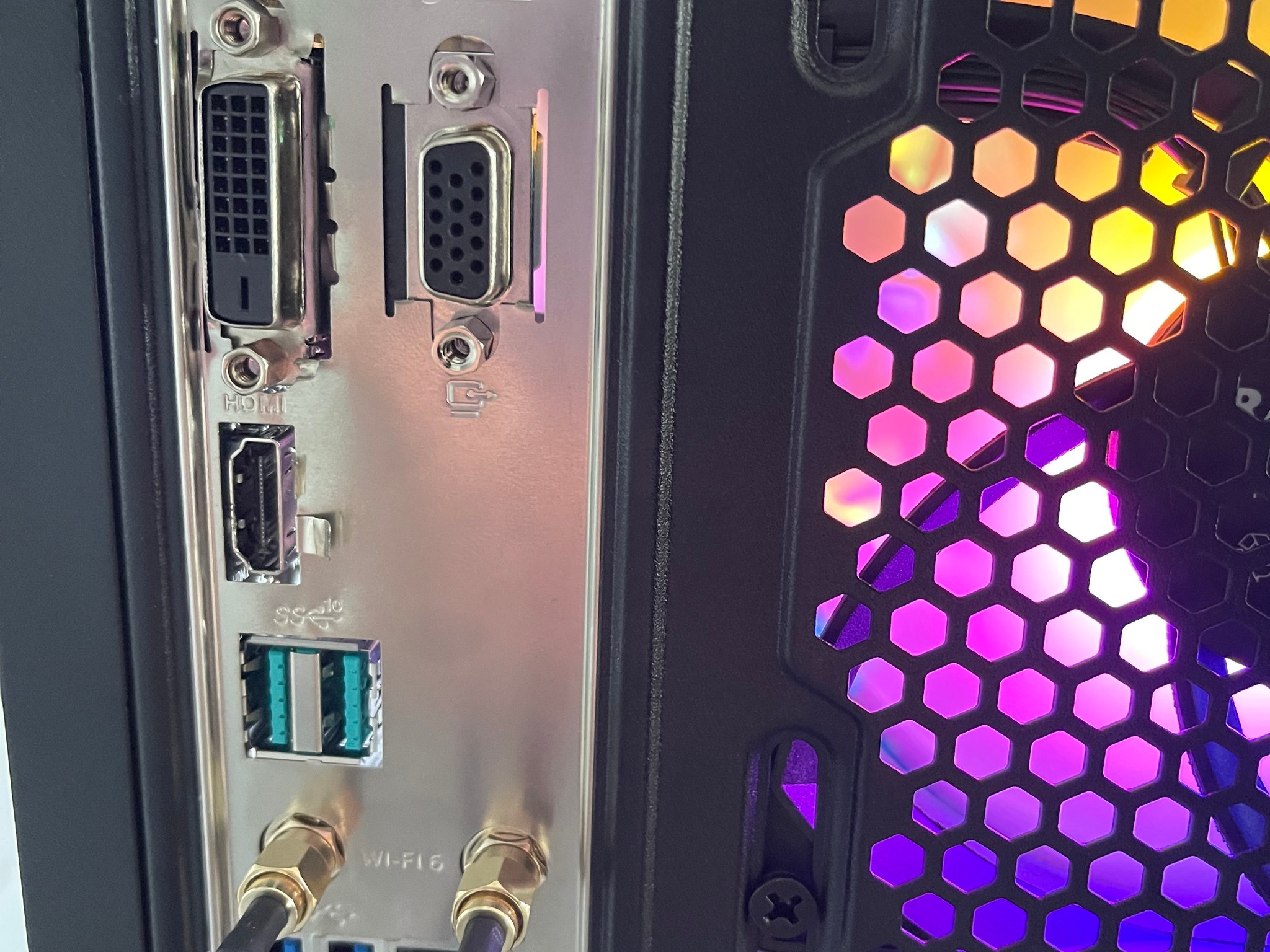 Gaming PC | Ryzen 5 5500 | RTX 2070 | 1TB Samsung NVME | 32GB RAM