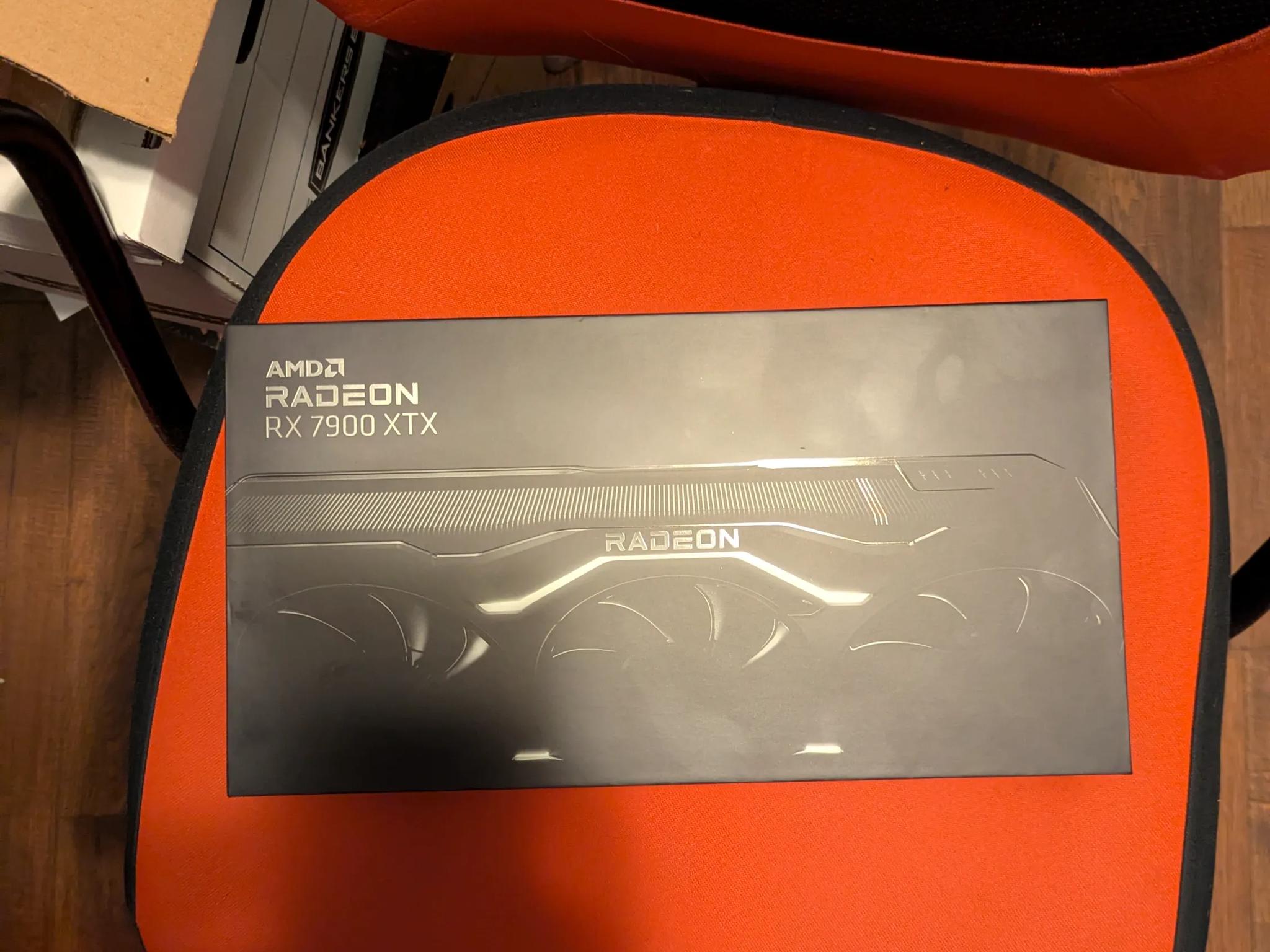 AMD Radeon RX 7900 XTX