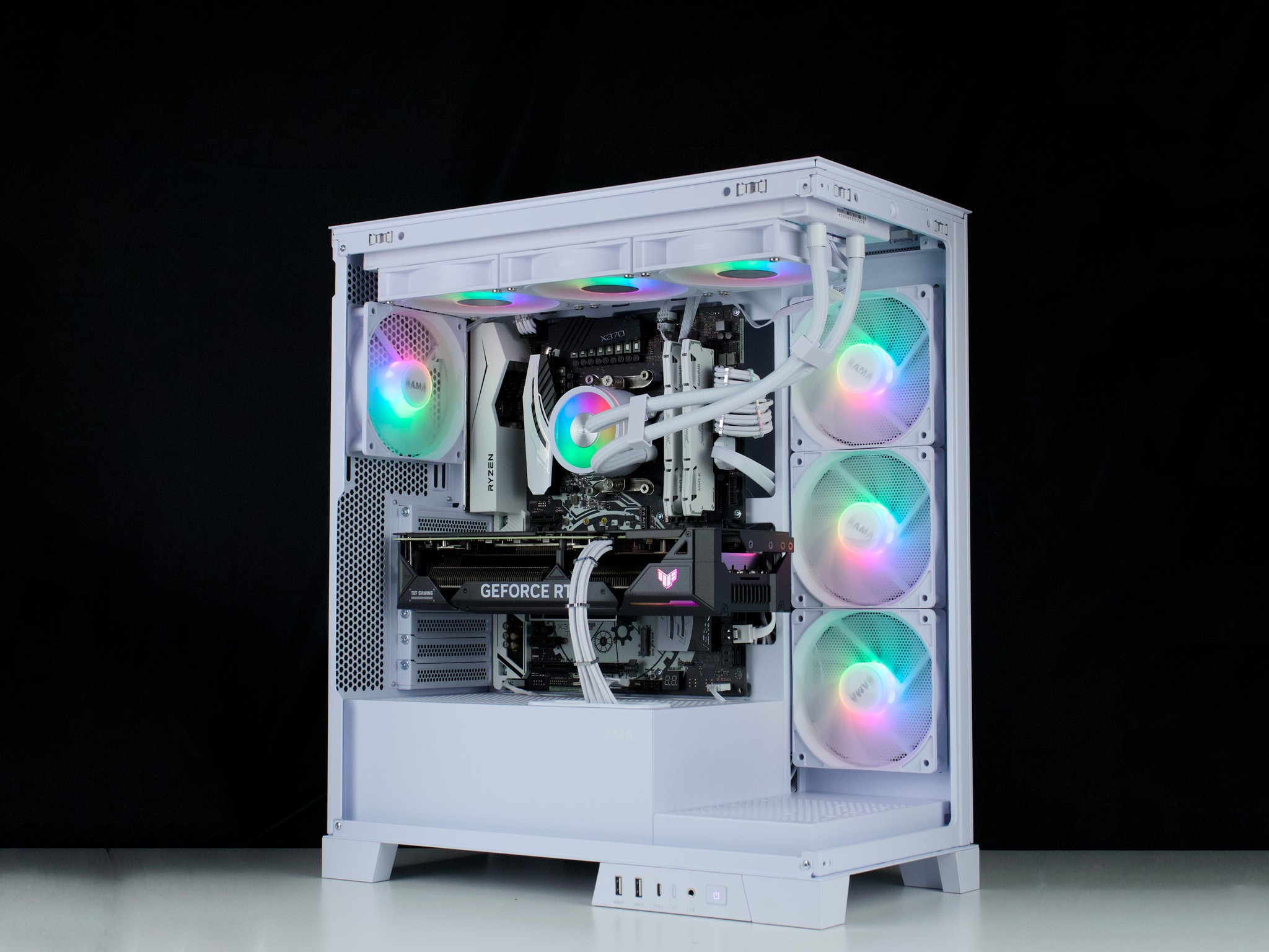 ❄️🧊💎- Whiteout 1440P Gaming PC | RTX 4070, Ryzen 7 5700X, 32GB RAM, 960GB SSD ❄️🧊💎