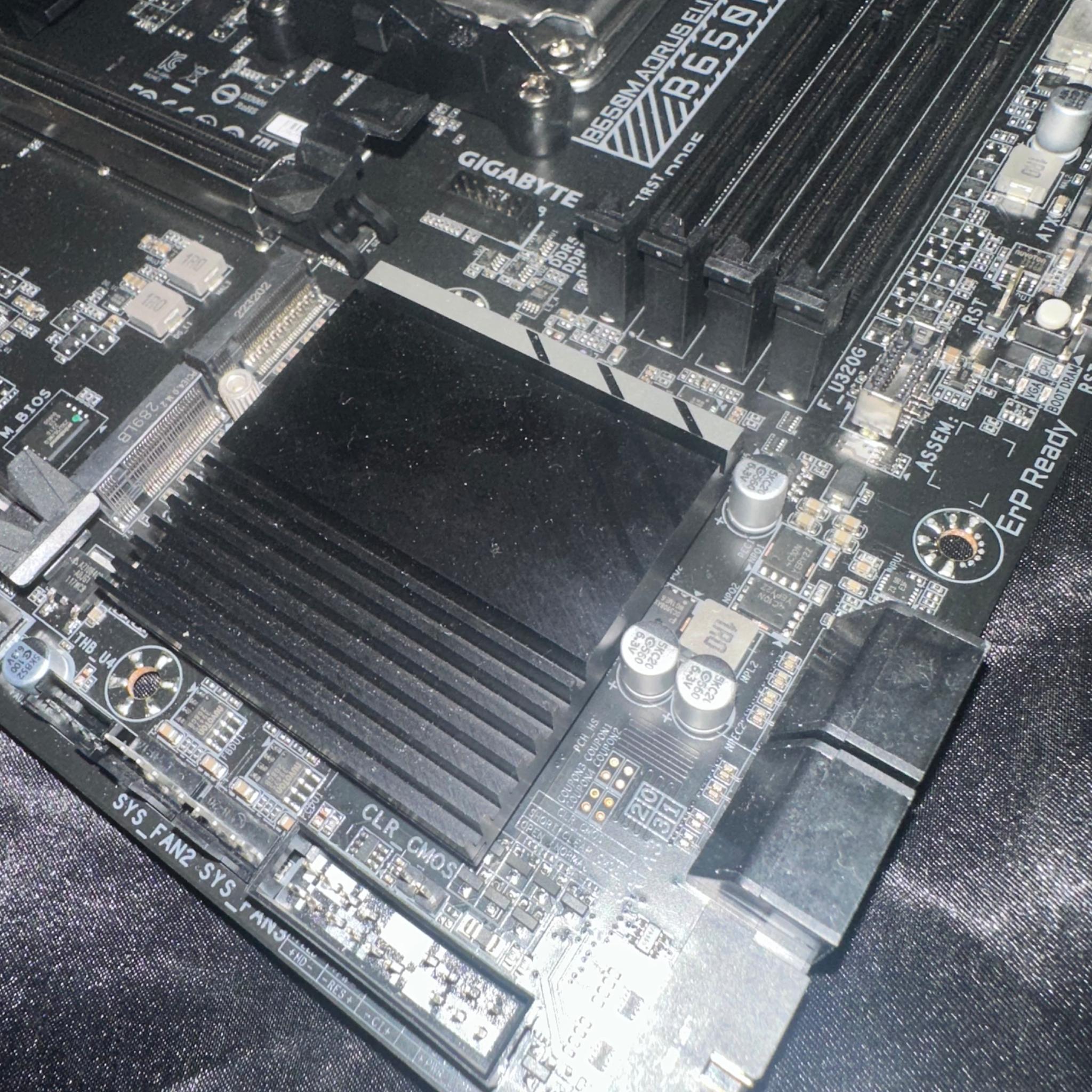 Ryzen 5 7600x / B650 Mobo Combo