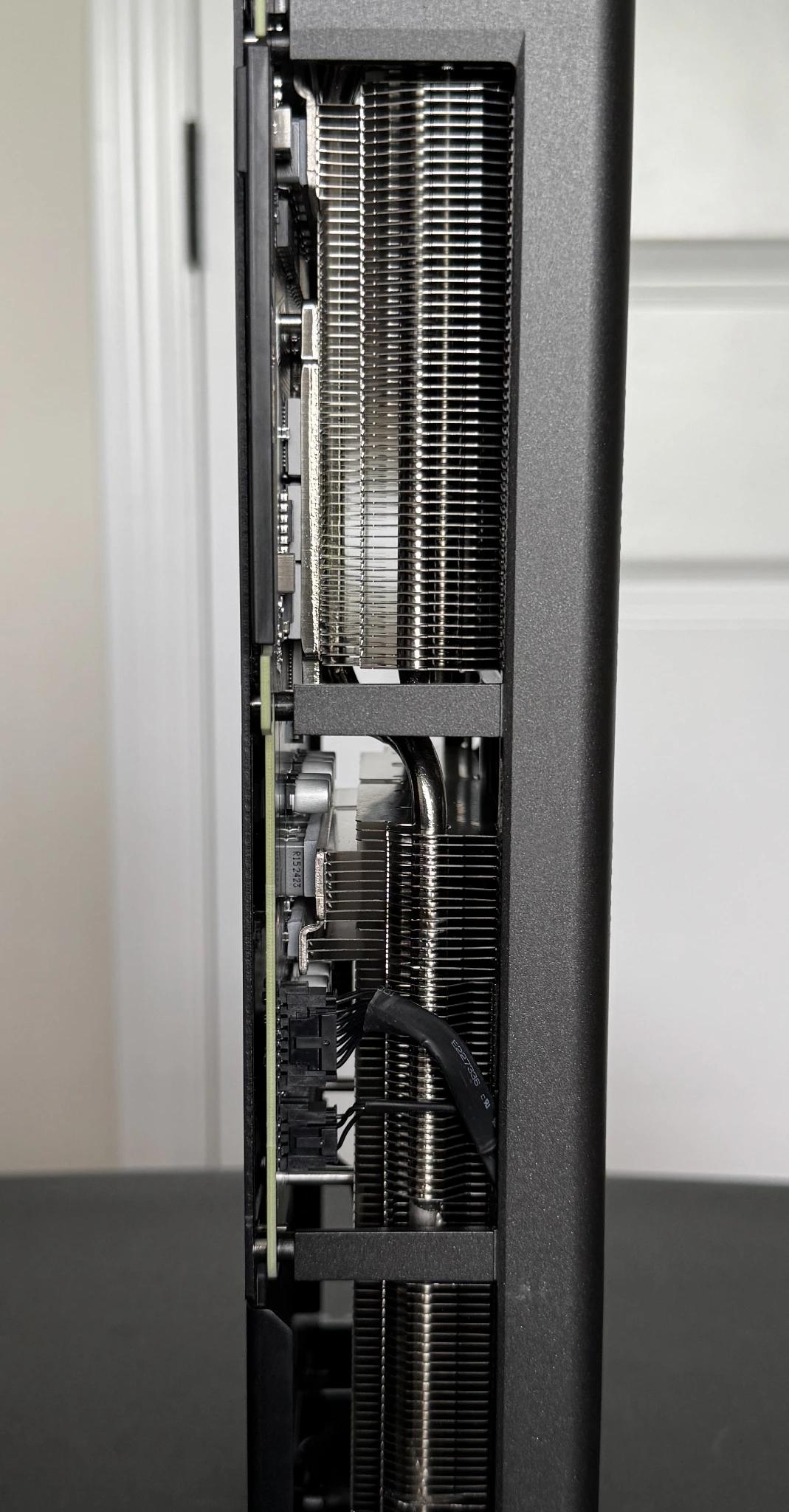 ASUS ROG Strix GeForce RTX 4070 SUPER 12GB GDDR6X OC Edition (ROG-STRIX-RTX4070S-O12G-GAMING)