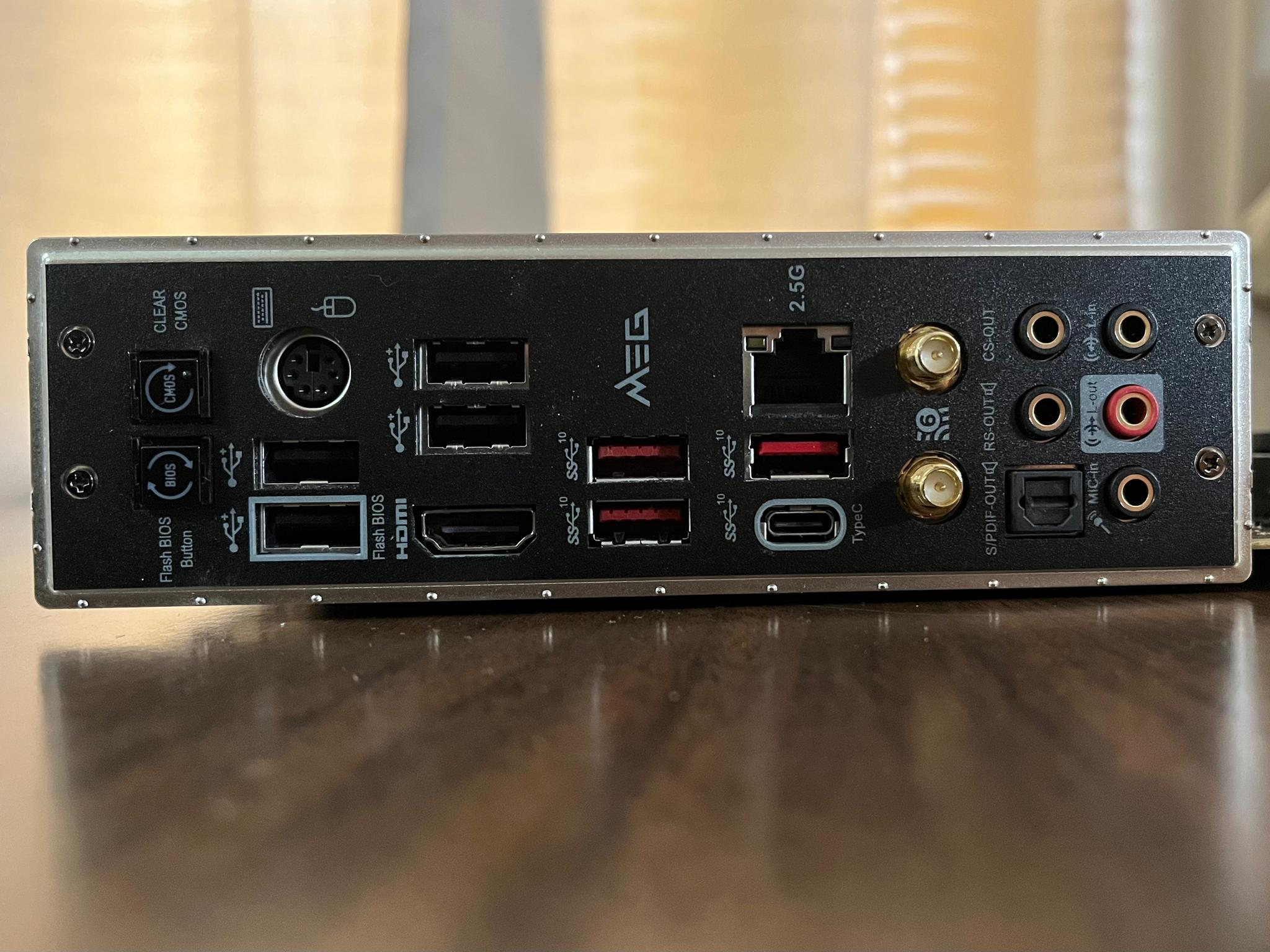 MSI MEG B550 UNIFY | 16GB Corsair 3600MHz CL16 | Windows 11 Pro Activated | 256GB Samsung M.2 NVMe
