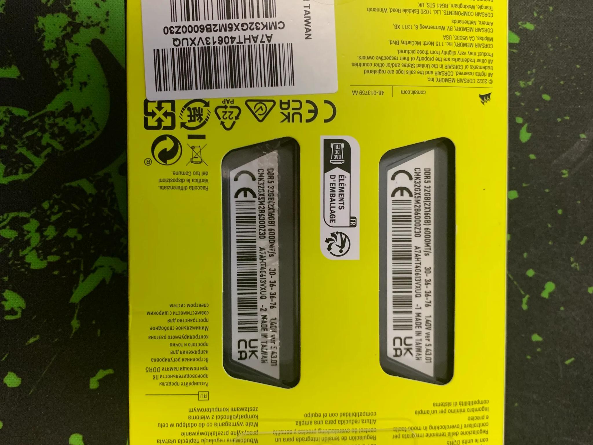 CORSAIR Vengeance DDR5 RAM 32GB (2x16GB) 6000MHz CL30 AMD Expo