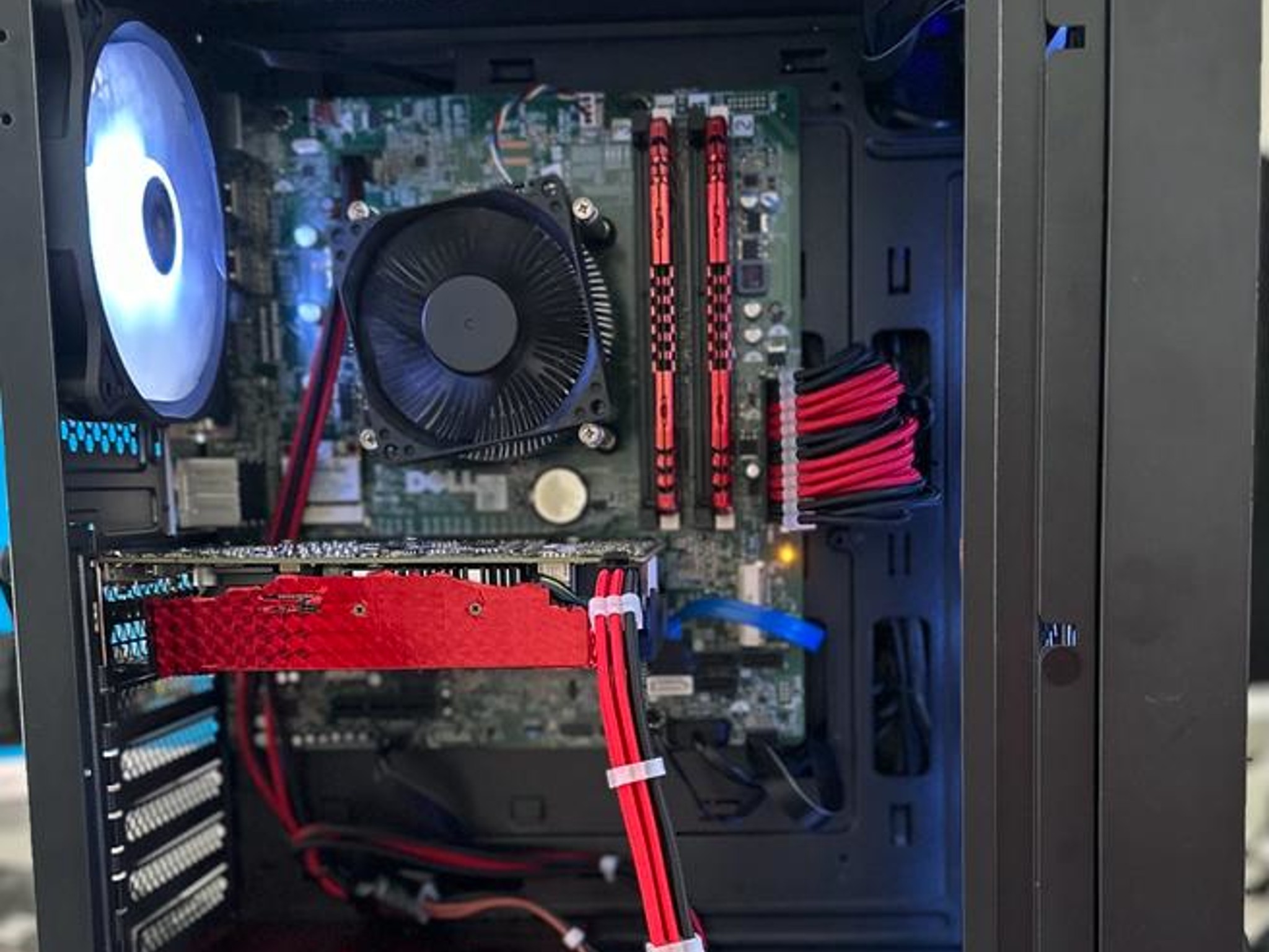 Intel i7-4770/GTX 1060, 16GB RAM, 500GB SSD, Red/Black RGB Budget Gaming PC