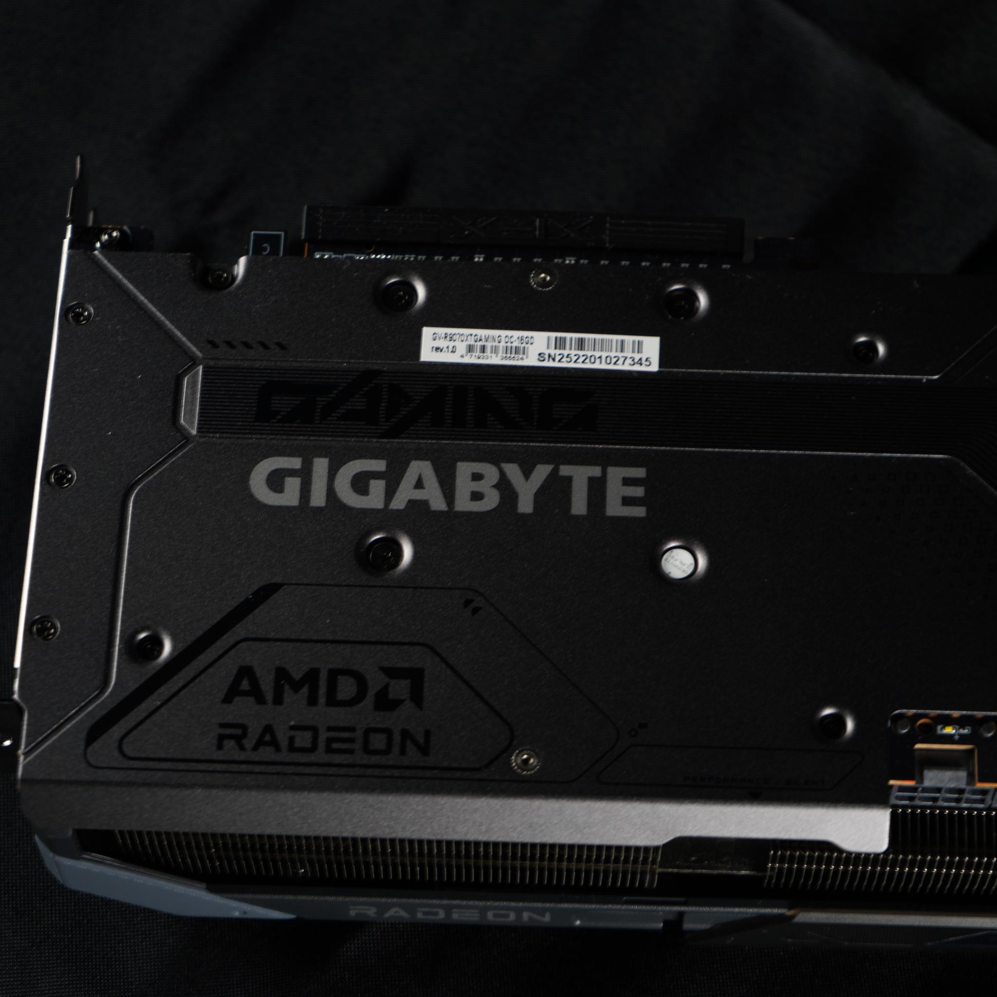 GIGABYTE Radeon RX 9070 XT Gaming OC 16G Graphics Card, PCIe 5.0, 16GB GDDR6