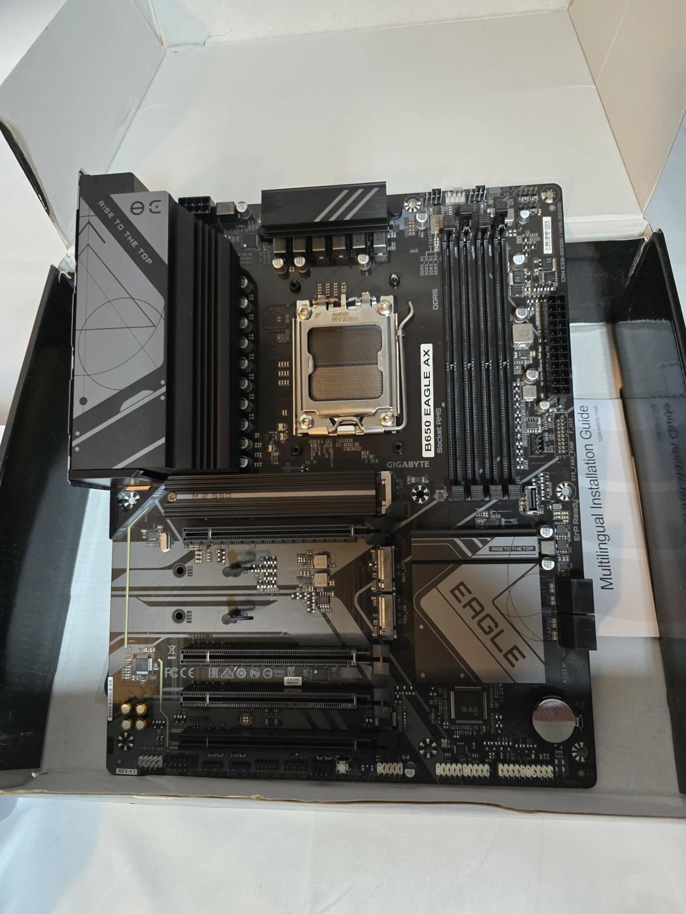 GIGABYTE B650 EAGLE AX