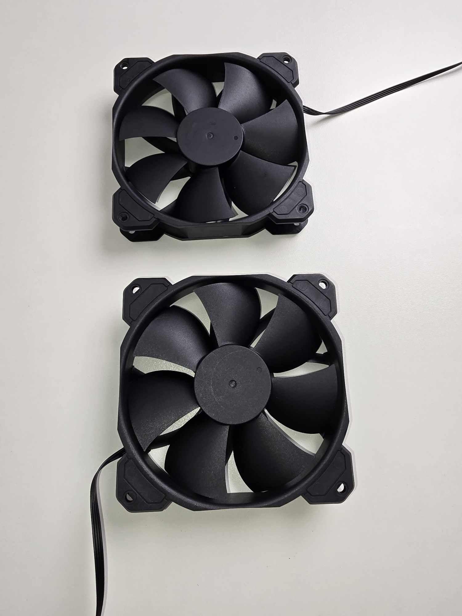 NZXT And Corsair Case Fans. 120MM PWM X5