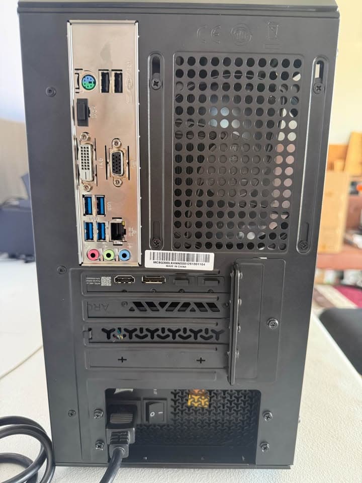 Gaming PC: Ryzen 5 3600XT, Intel ARC A750 8GB, 16GB RAM, 500GB SSD NVME