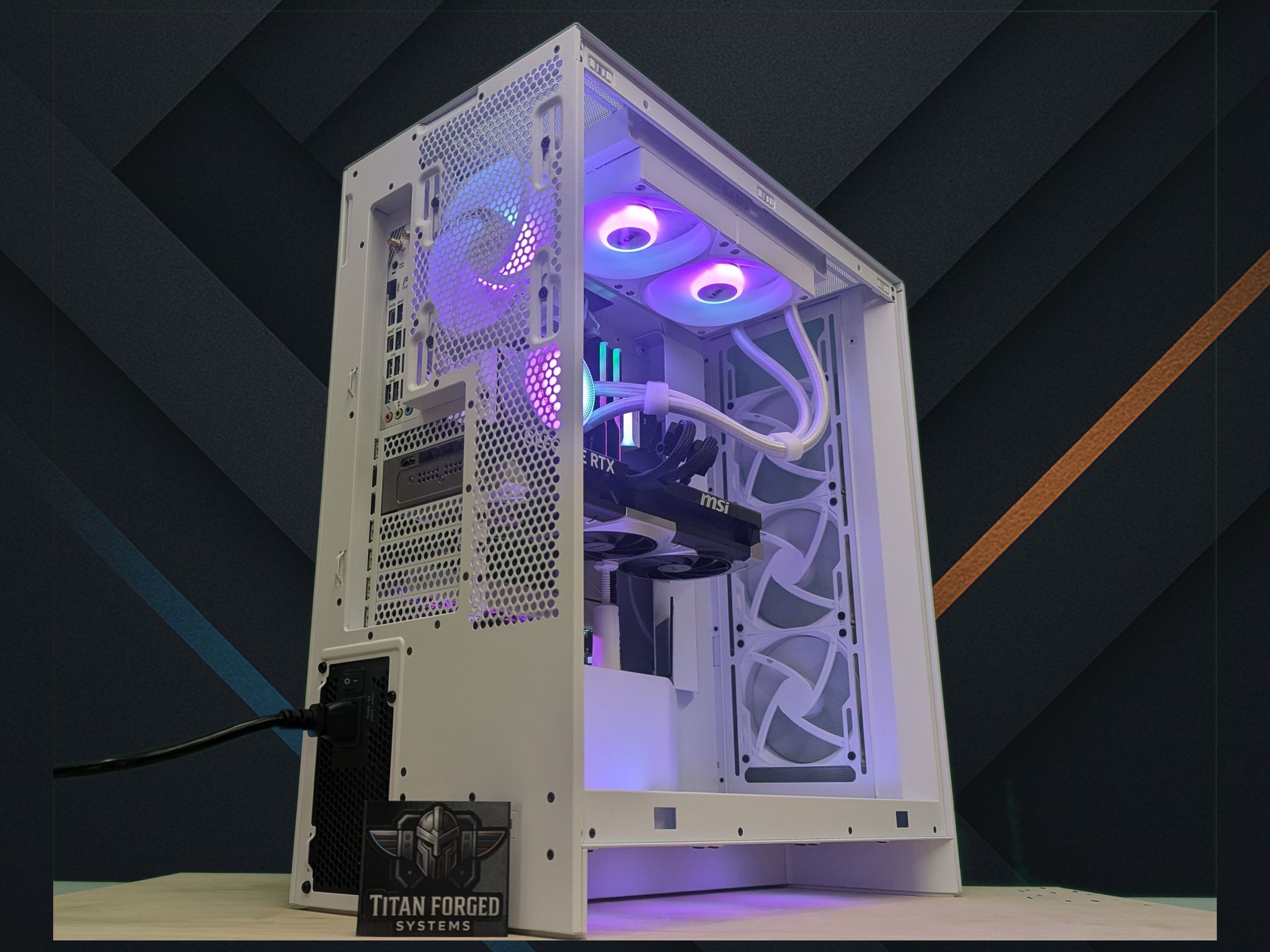 🌸 Livna | MSI Ventus 3X 5070 12GB | 🔹 AMD 9600X | Clean White Build | 32GB DDR5 | 2TB NVMe