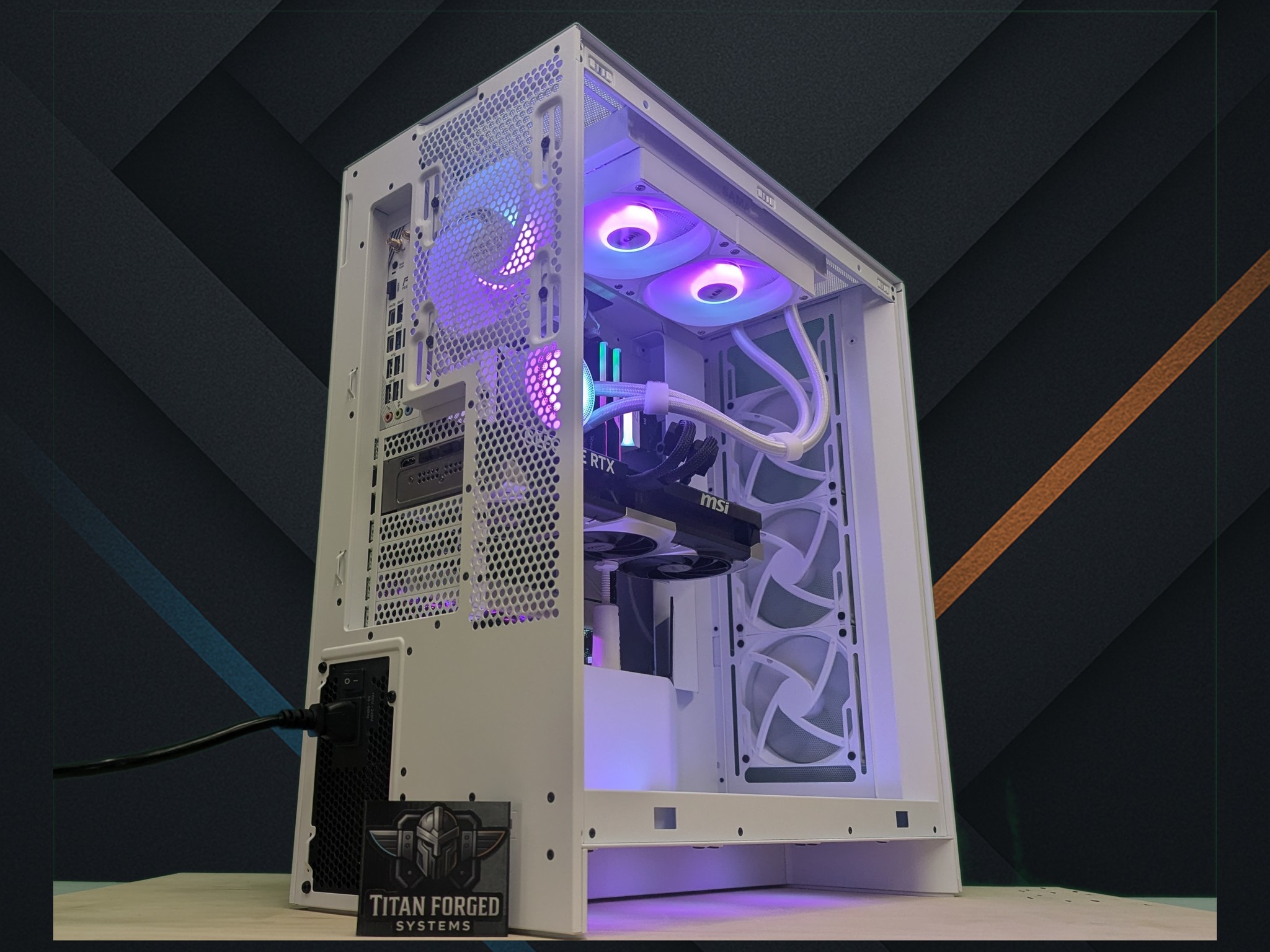 🌸 Livna | MSI Ventus 3X 5070 12GB | 🔹 AMD 9600X | Clean White Build | 32GB DDR5 | 2TB NVMe