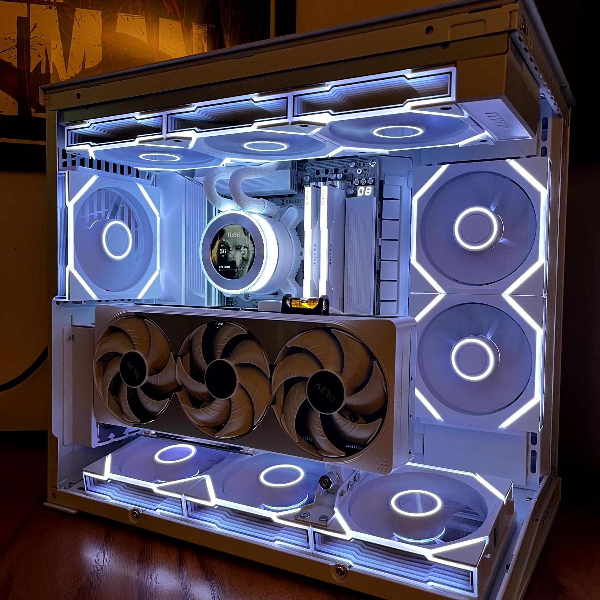 Hvítr Vargr - RTX 5080 OC SFF | Ryzen 7 9800x3d | 2TB NVME | 32GB @6400 MT/sec | 1000W Platinum PSU