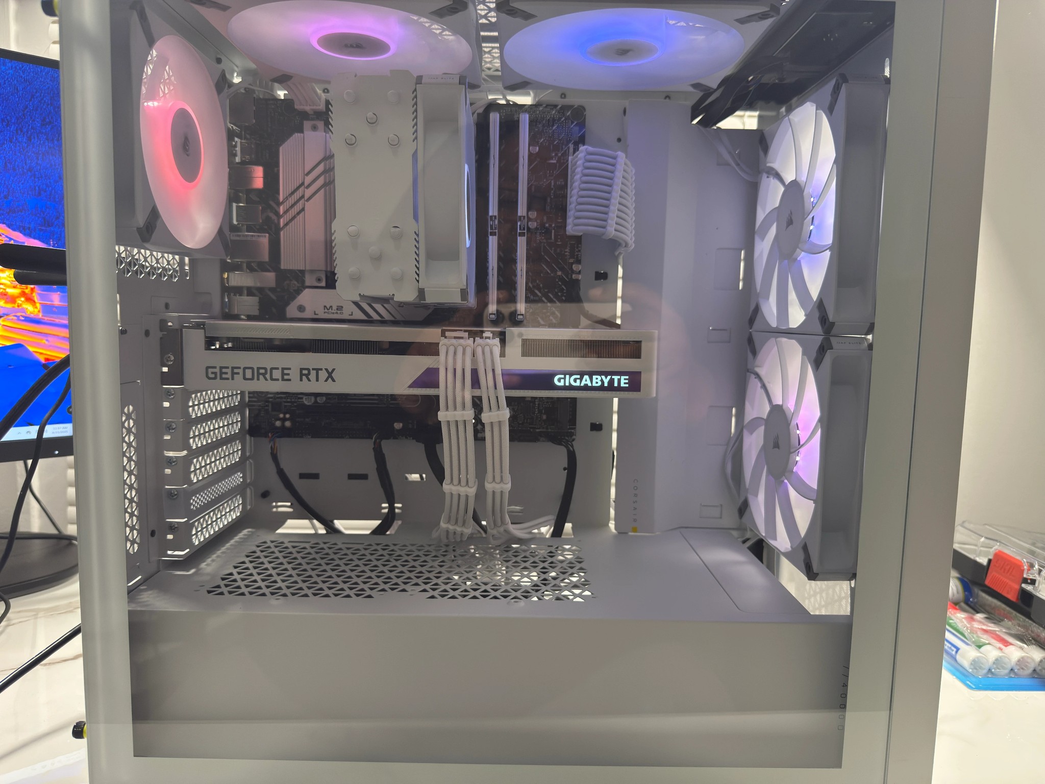 ❄️WHITE GAMING PC❄️| i5 13600KF | RTX 3060ti | 32gb Ram